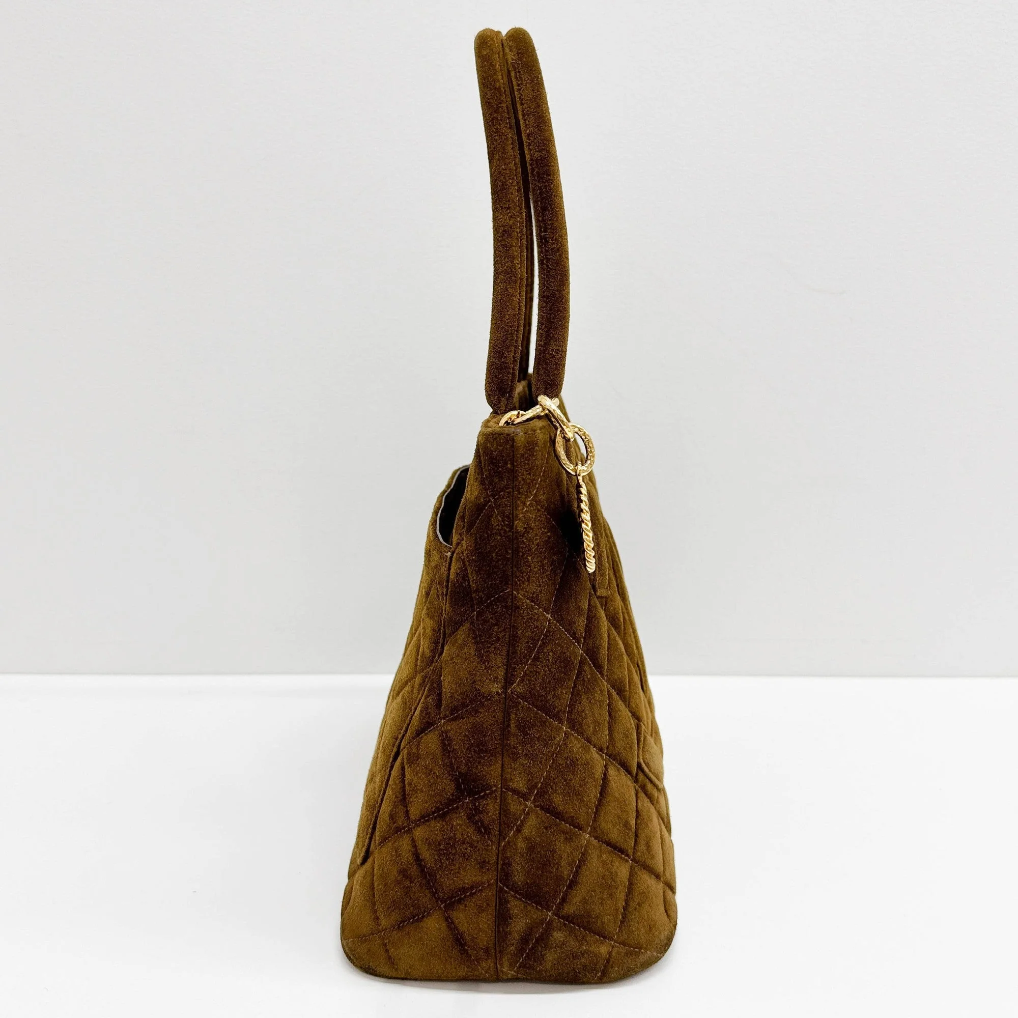 Medallion 1997-1999 Matelasse Brown Suede Tote Bag - Image 5