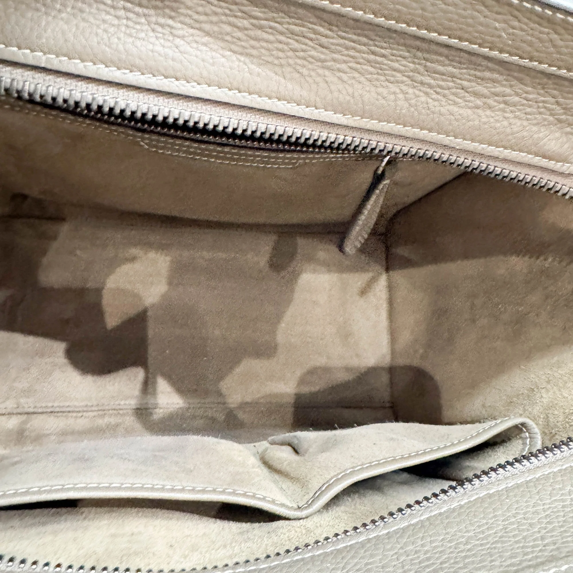 Micro Luggage Elephant Gray Leather Hand Bag - Image 18