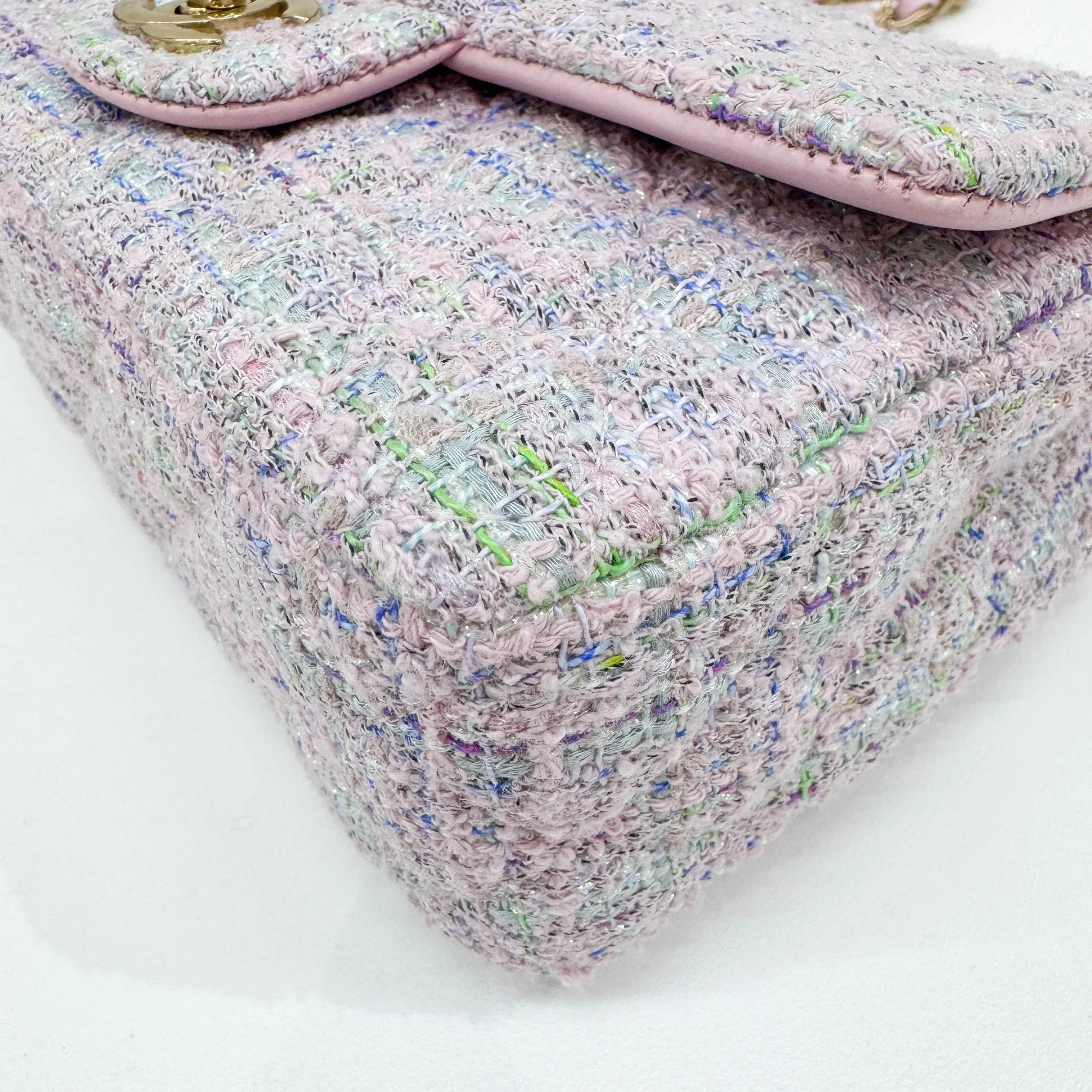 Mini Classic Flap 2021-2026 Lavender Multicolor Tweed Shoulder Bag - Image 10