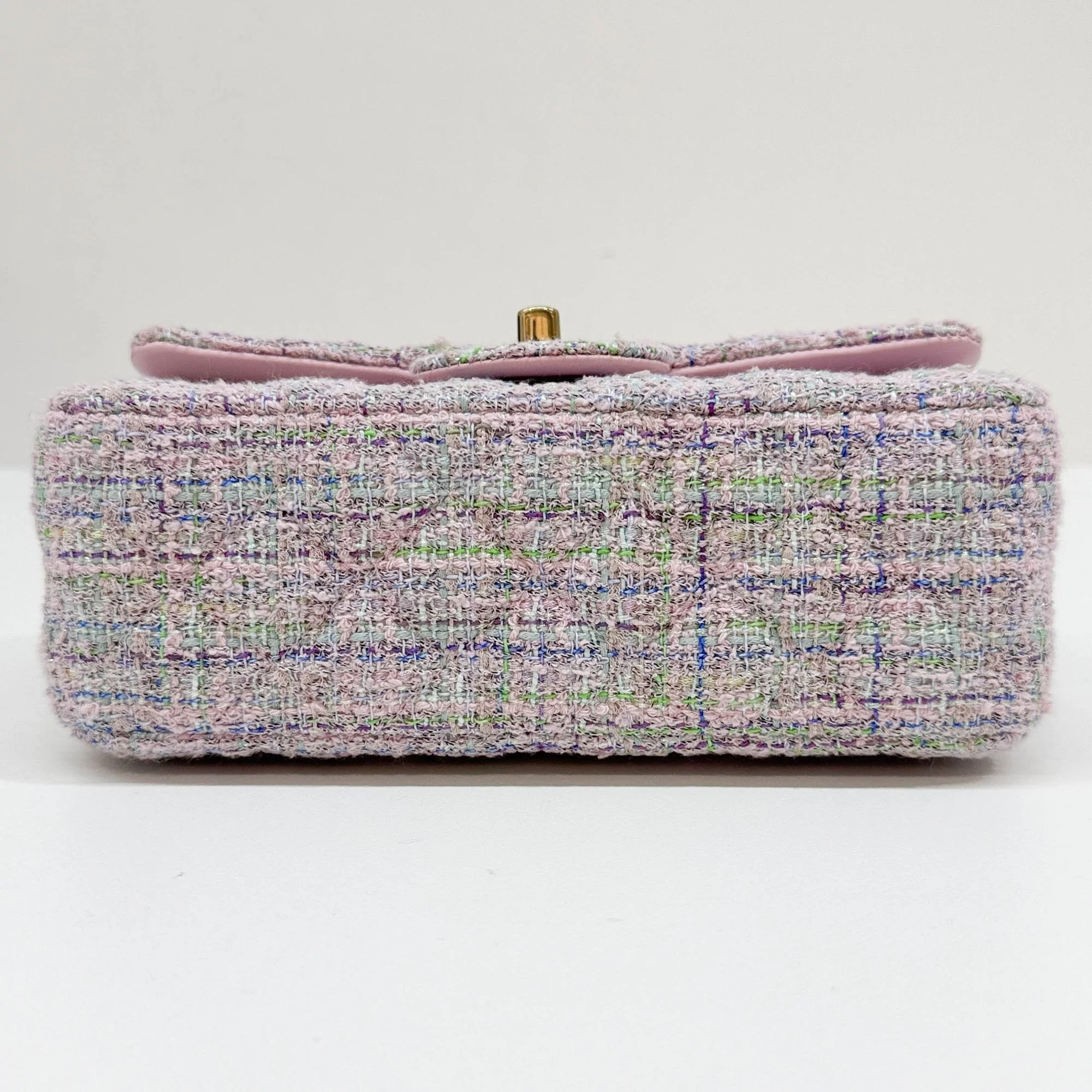 Mini Classic Flap 2021-2026 Lavender Multicolor Tweed Shoulder Bag - Image 8