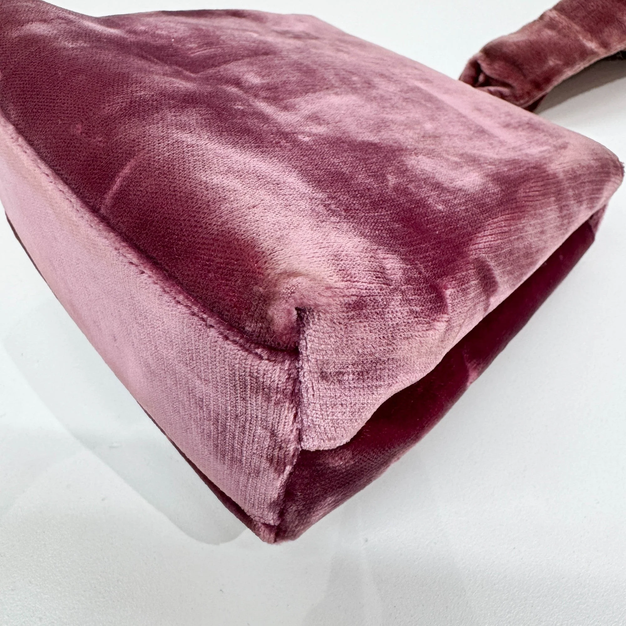 Evening 1994-1996 Dusty Rose Velvet Hand Bag - Image 11
