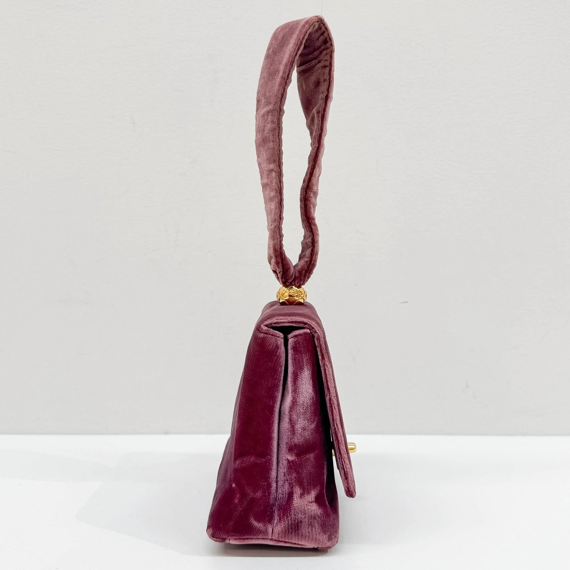 Evening 1994-1996 Dusty Rose Velvet Hand Bag - Image 4