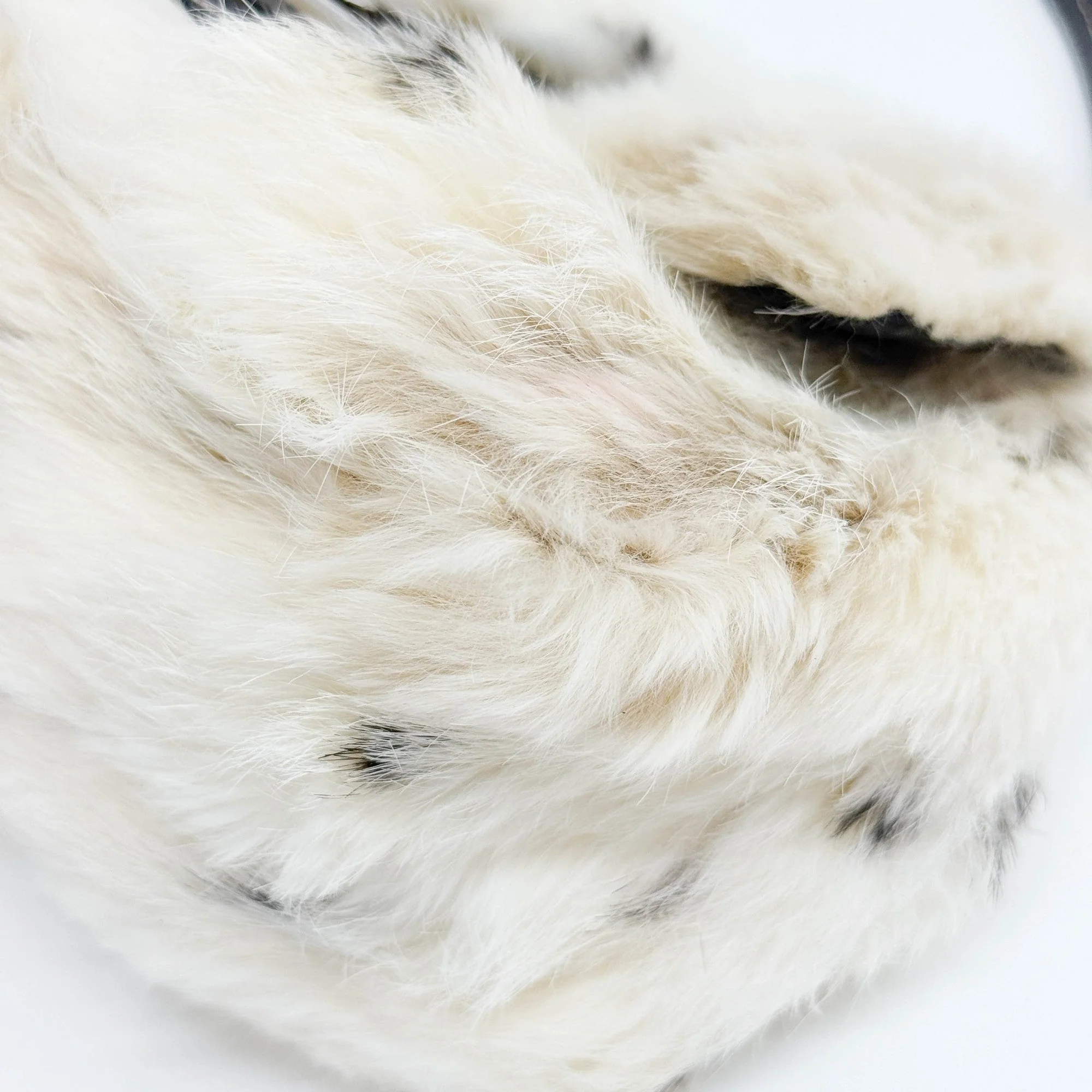 Mini Mamma Baguette White Fur Hand Bag - Image 9