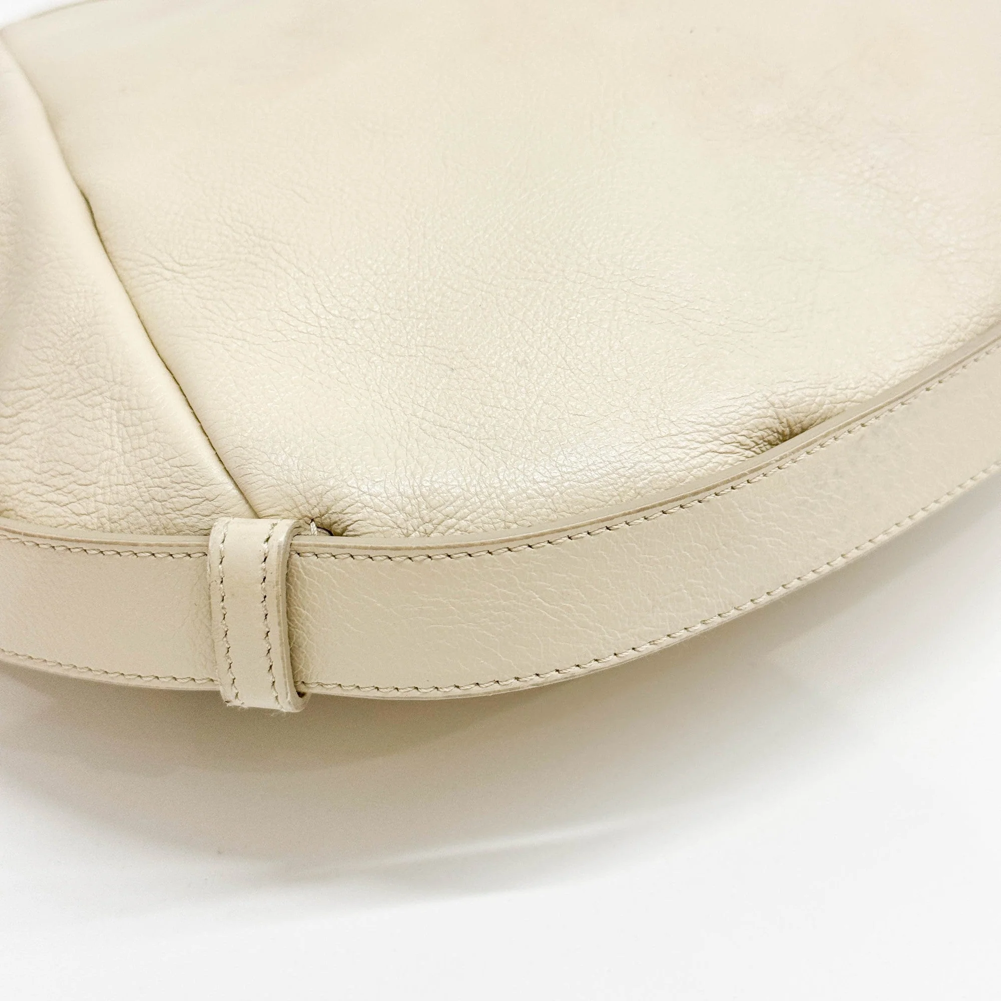 Mombasa Beige Leather Shoulder Bag - Image 8