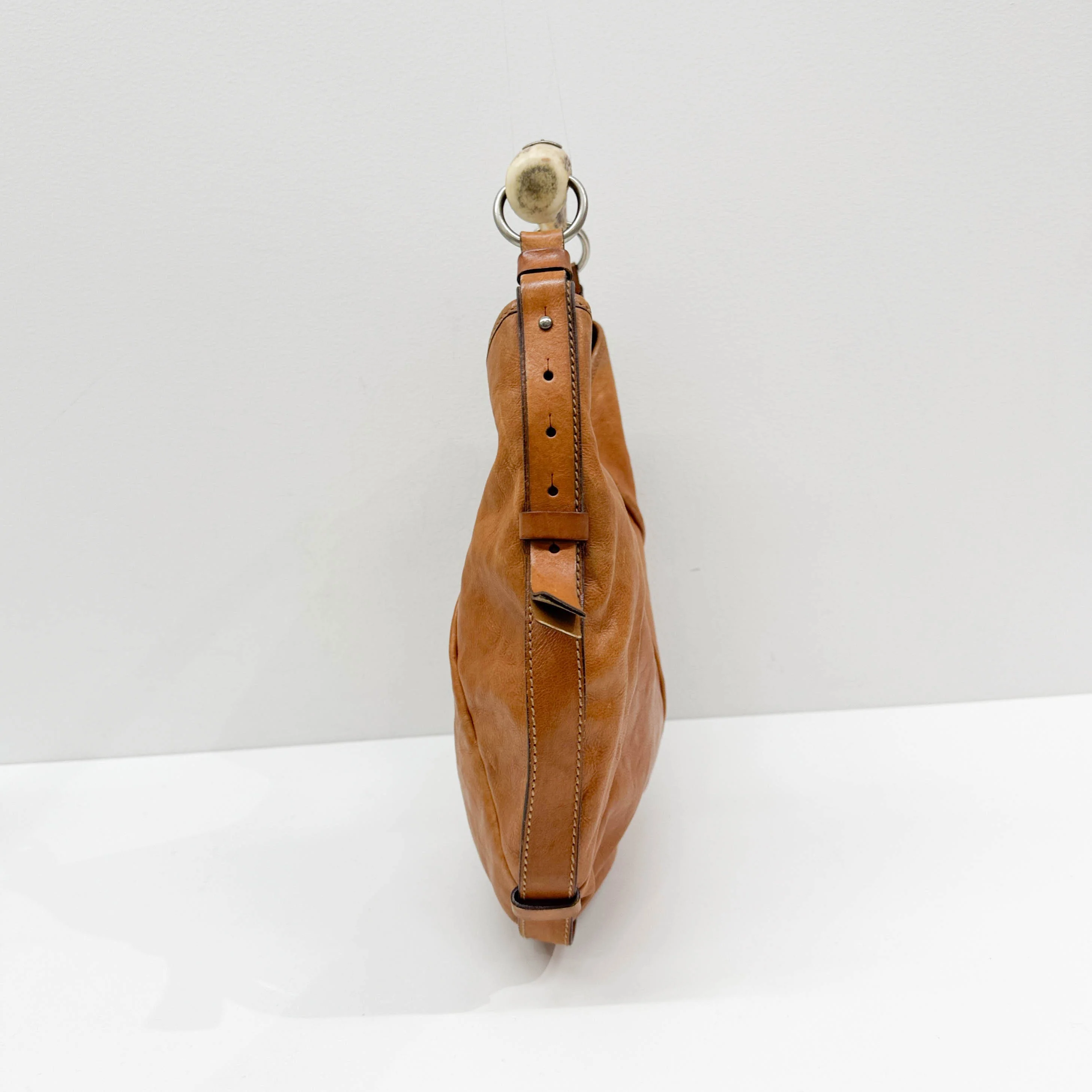 Mombasa Brown Leather Shoulder Bag - Image 5