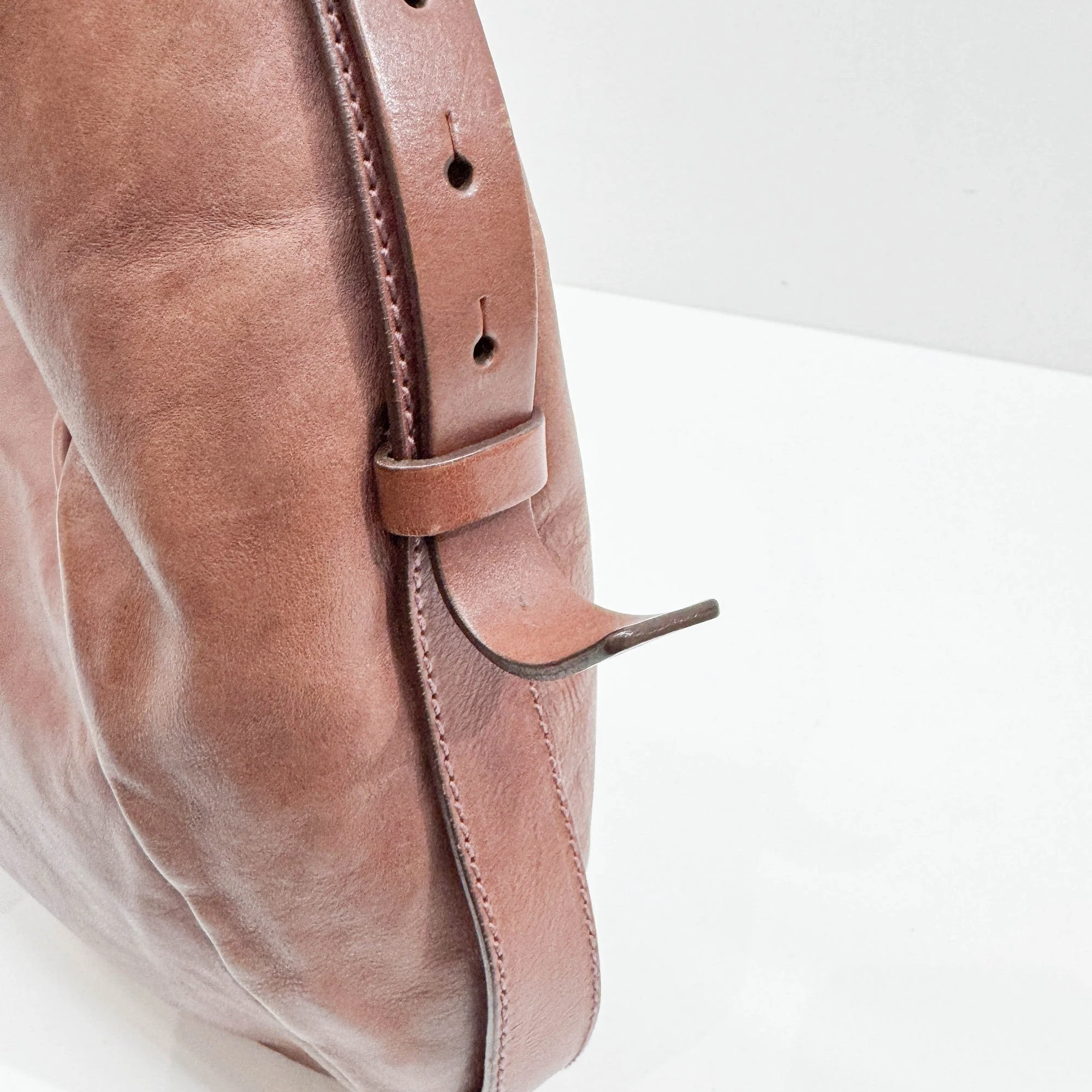 Mombasa Brown Leather Shoulder Bag - Image 15