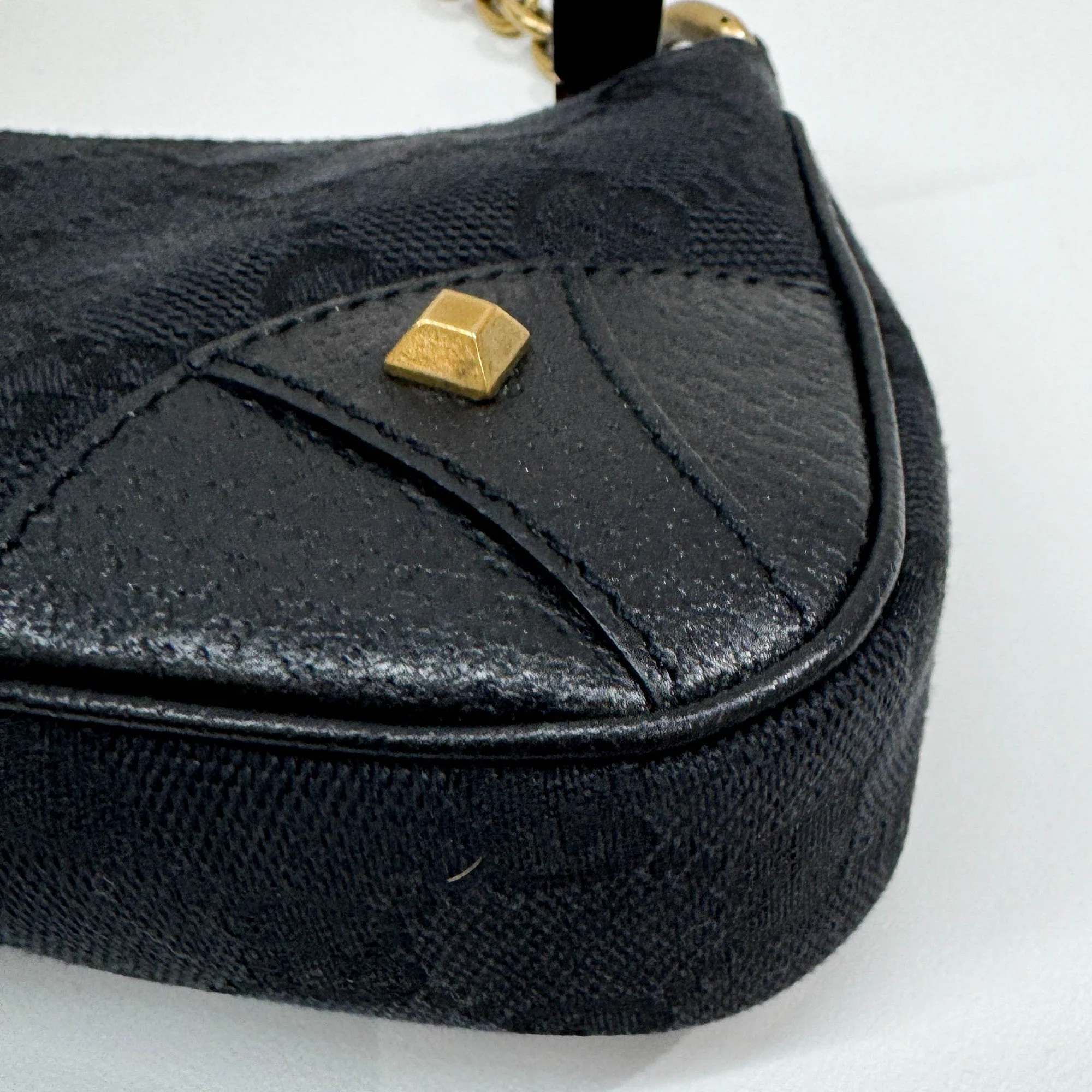 Nailhead Black GG Canvas Pouch Bag - Image 10