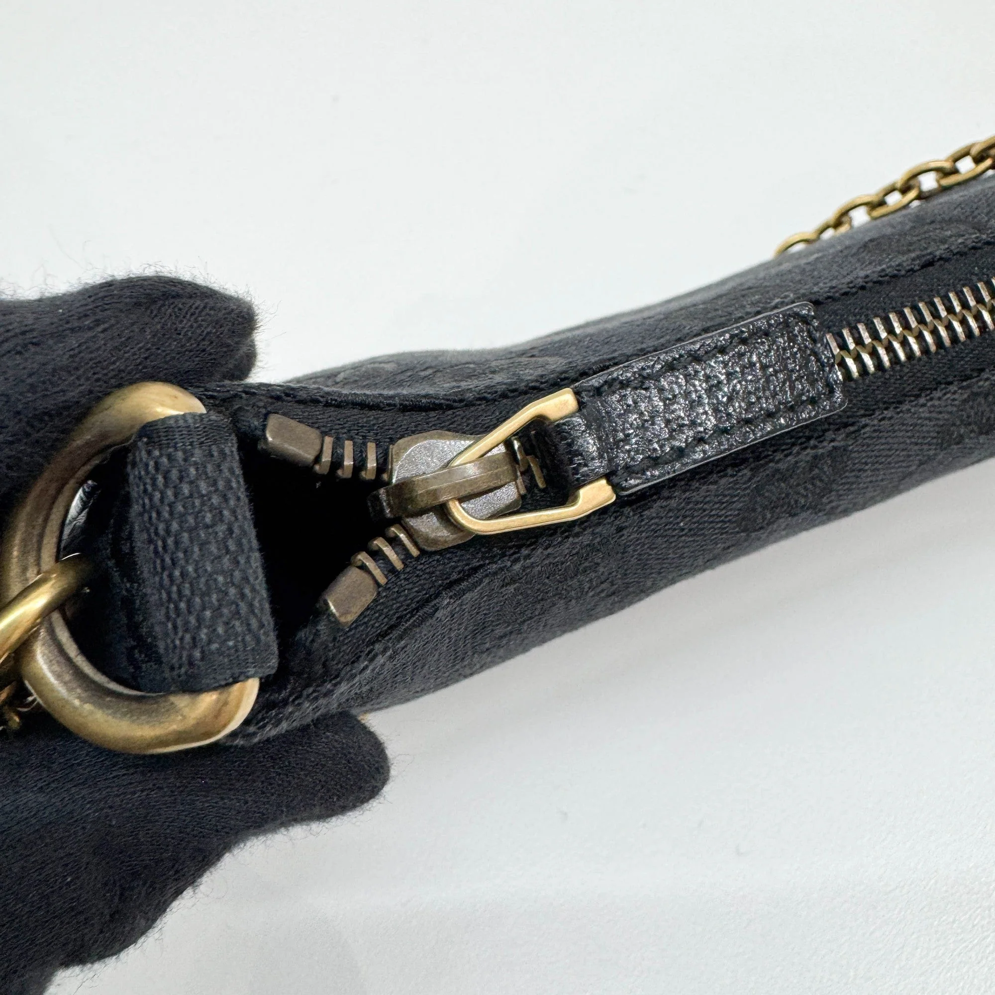 Nailhead Black GG Canvas Pouch Bag - Image 13