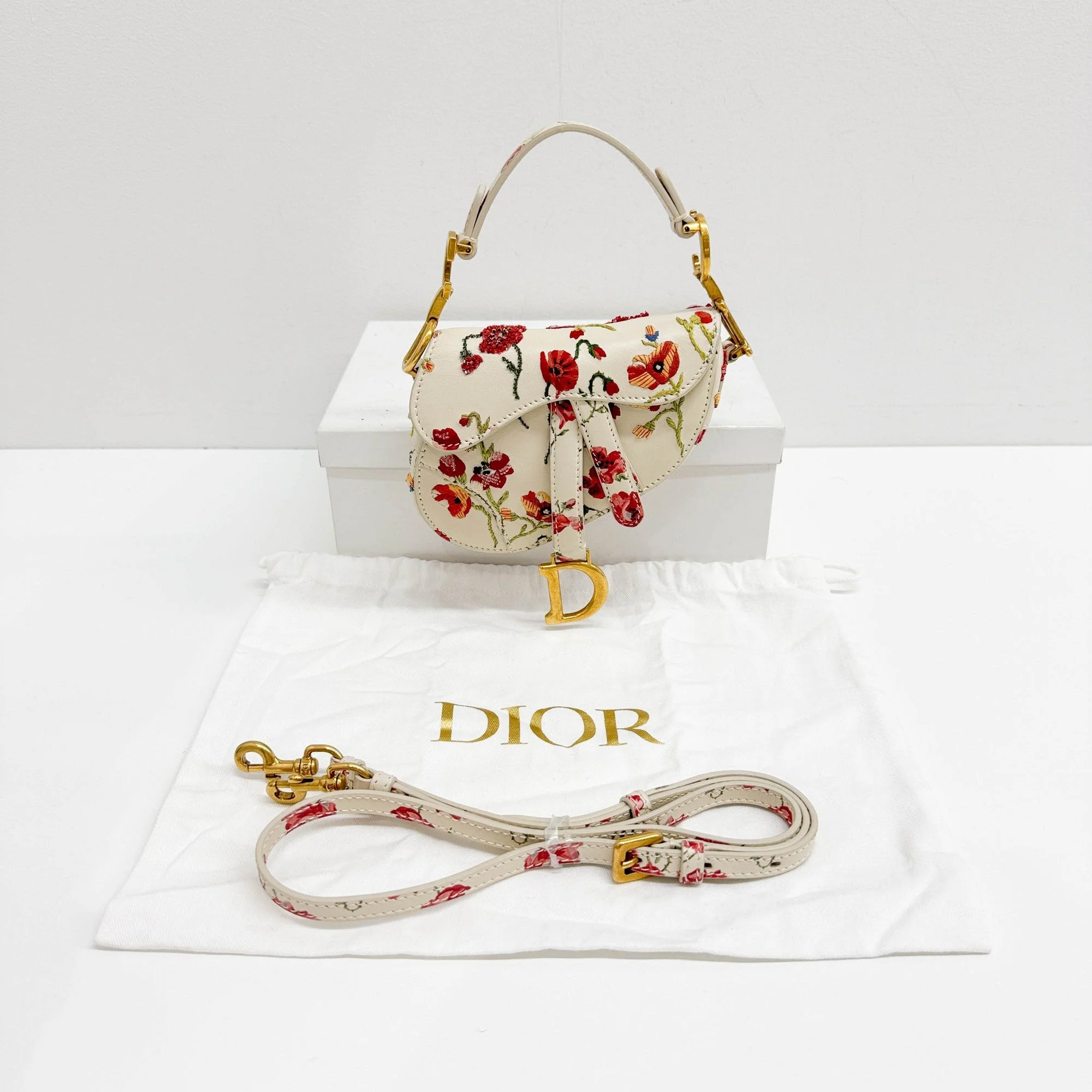 Nano Saddle Cream Beige Floral Embroidered Leather Two Way Bag - Image 4