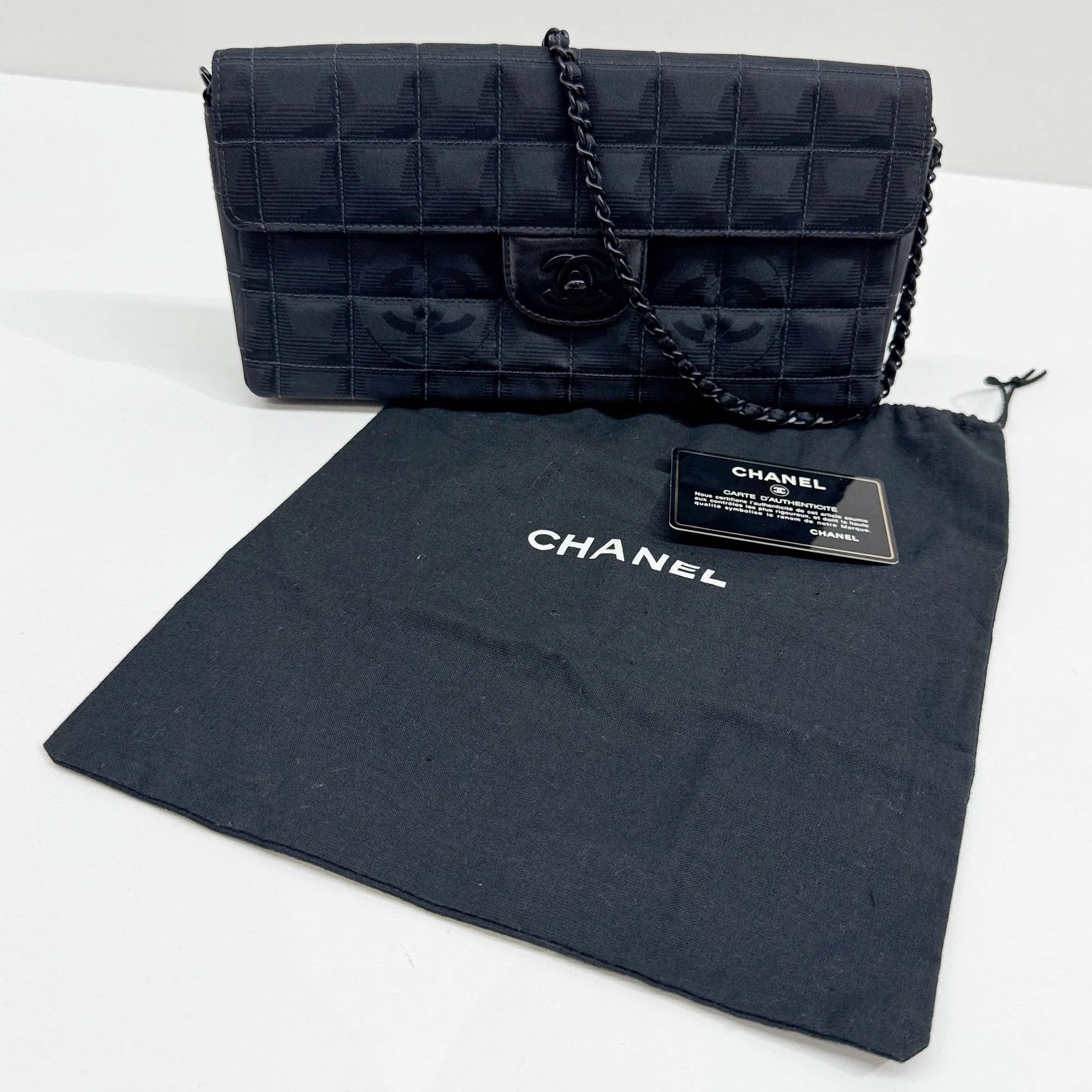 New Travel Chocolate Bar Flap 2000-2002 Quilted Black Canvas Shoulder Bag - Image 7
