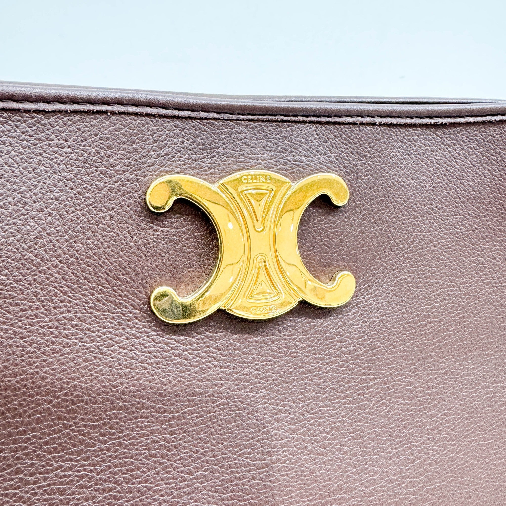 Newspaper Chain Brown Leather Shoulder Bag - Image 14