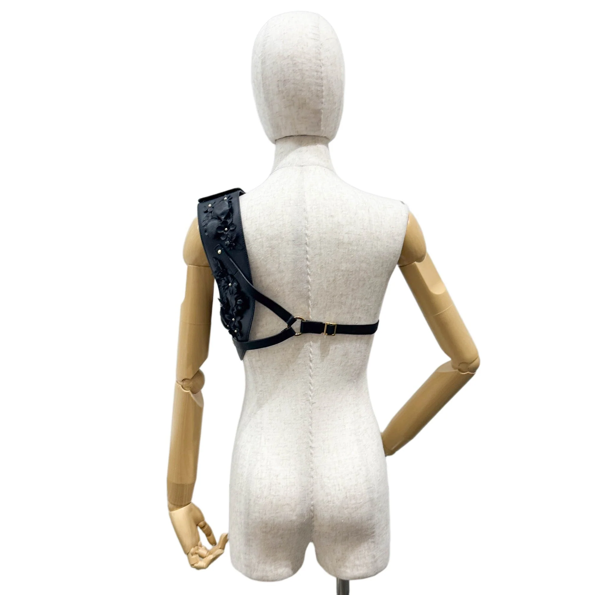 One Size Floral Applique Black Leather Harness - Image 6
