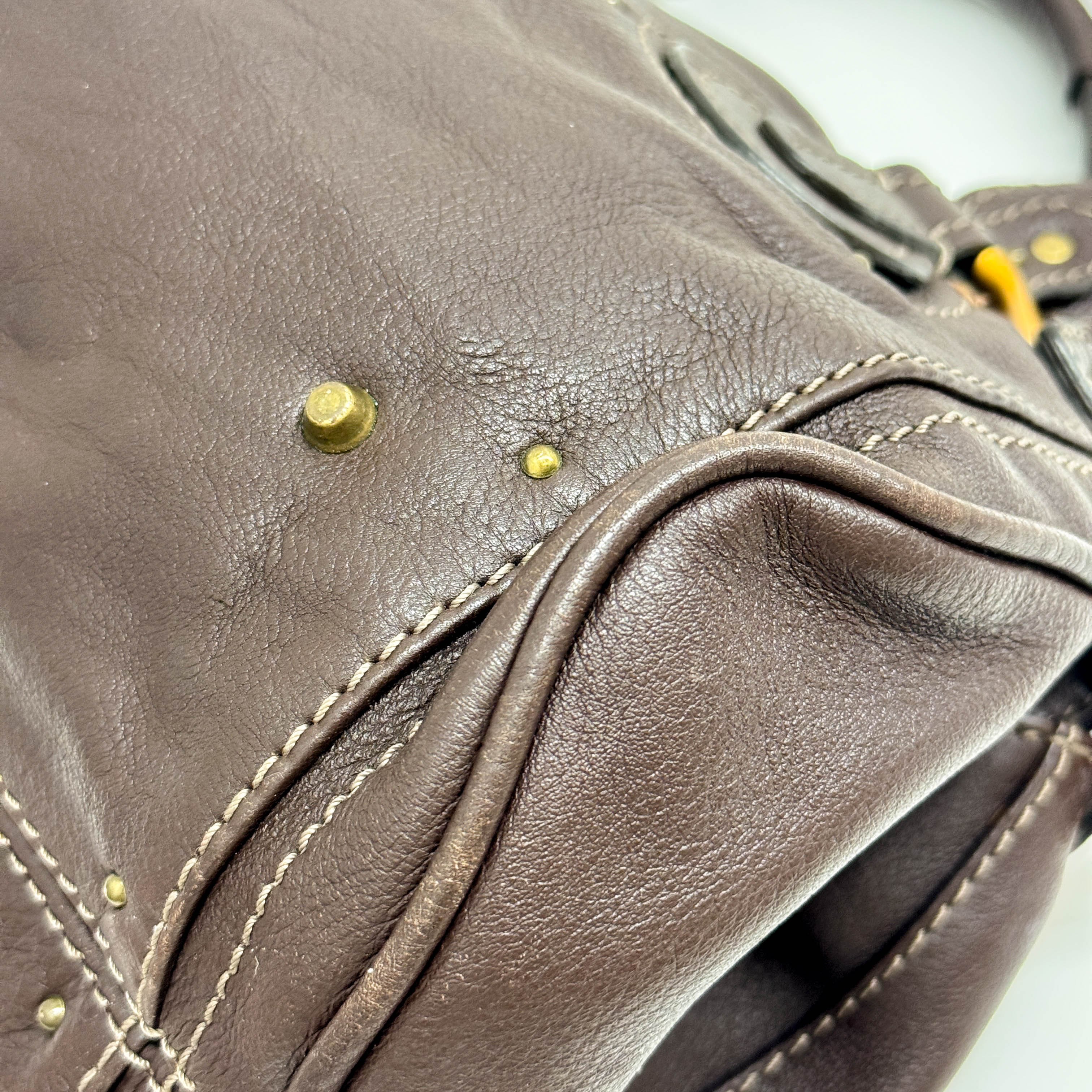 Paddington Brown Leather Shoulder Bag - Image 12