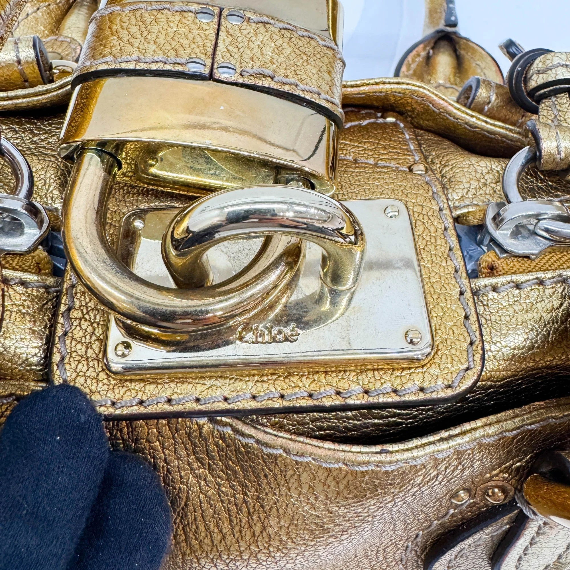 Paddington Gold Leather Shoulder Bag - Image 15