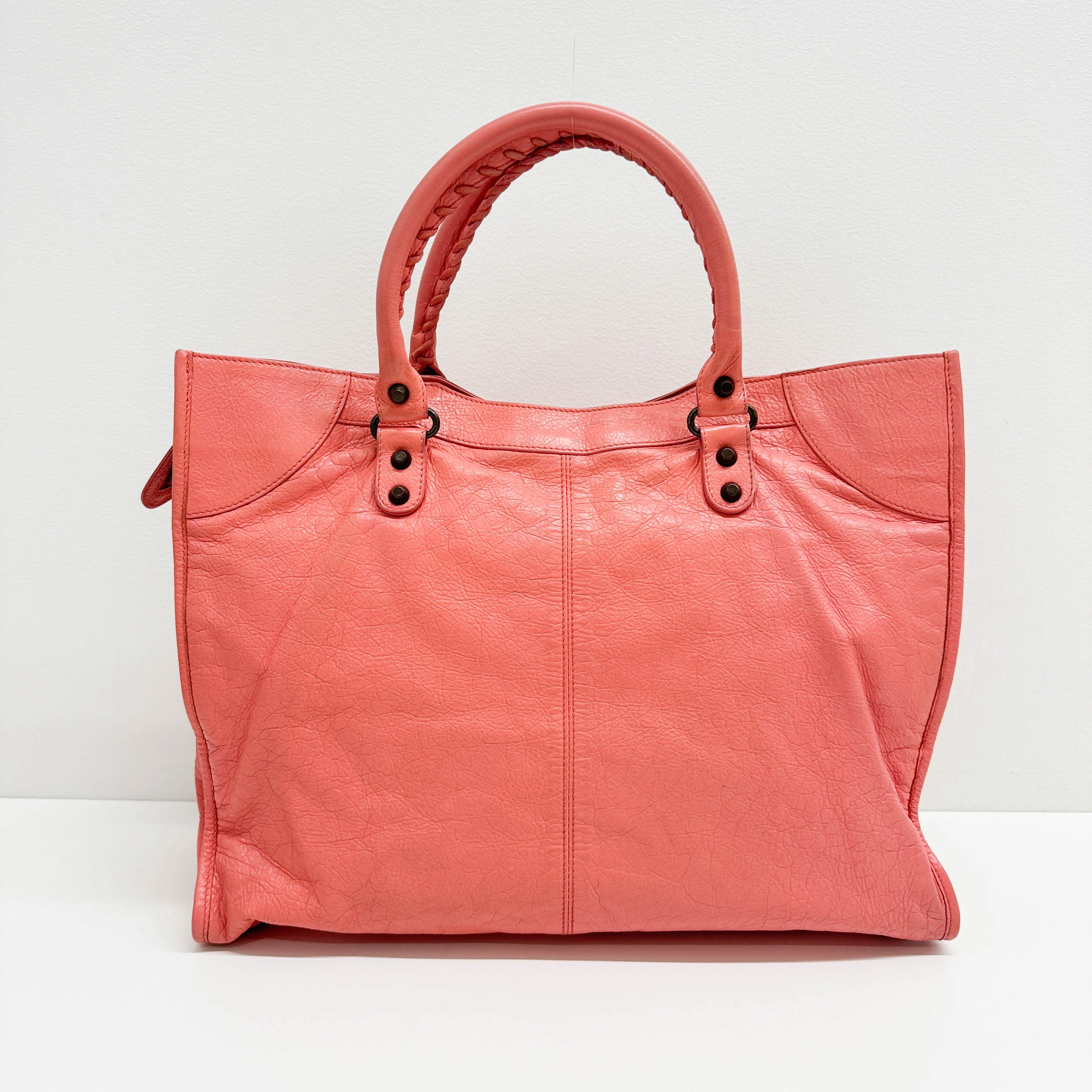 Papier Coral Pink Leather Hand Bag - Image 3