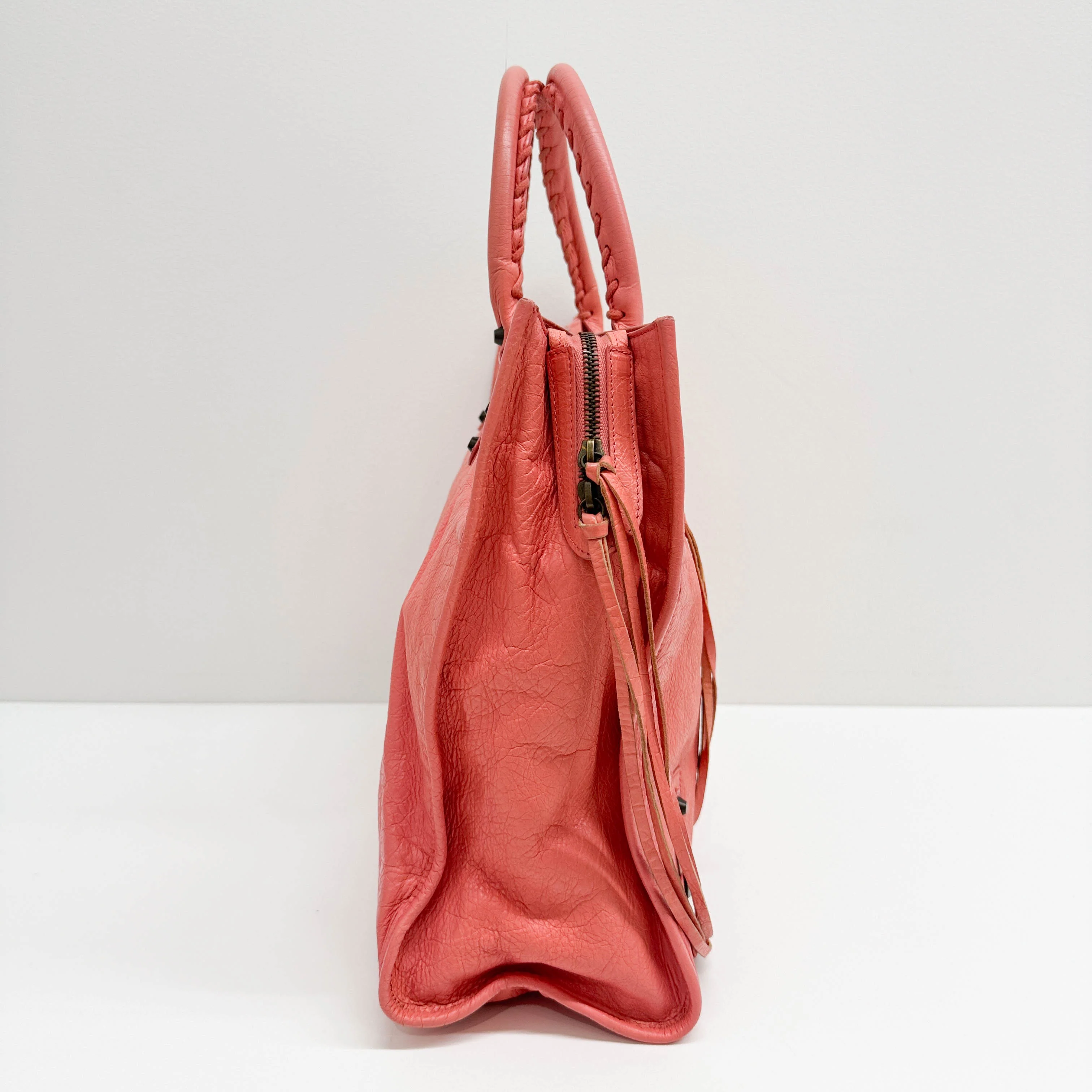 Papier Coral Pink Leather Hand Bag - Image 4
