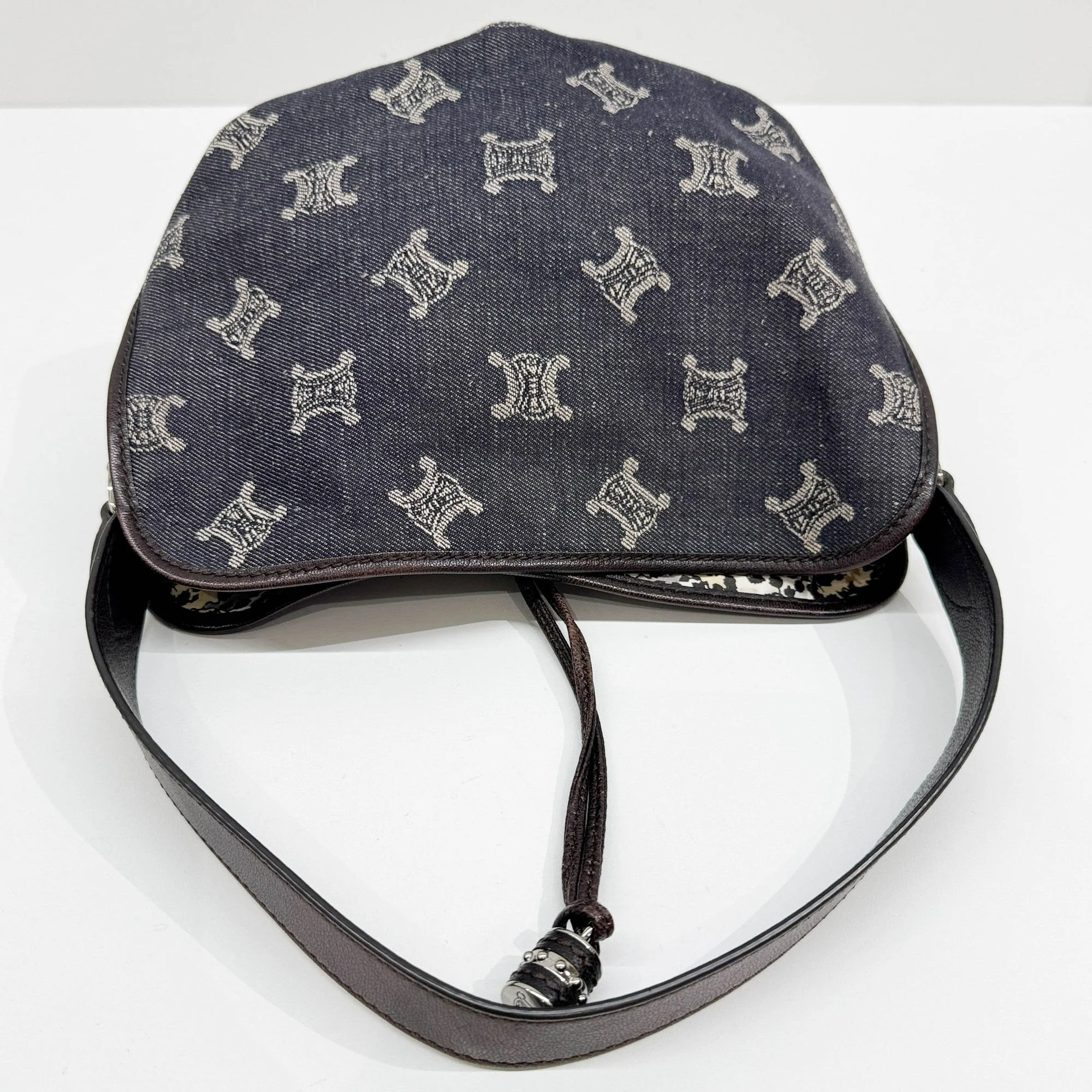 Paris Macadam Navy Triomphe Denim Shoulder Bag - Image 6