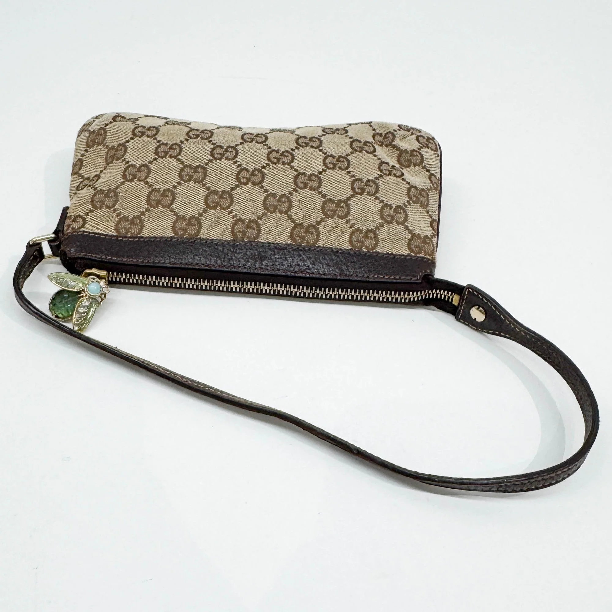Pochette Bumblebee Charm GG Canvas Shoulder Bag - Image 6