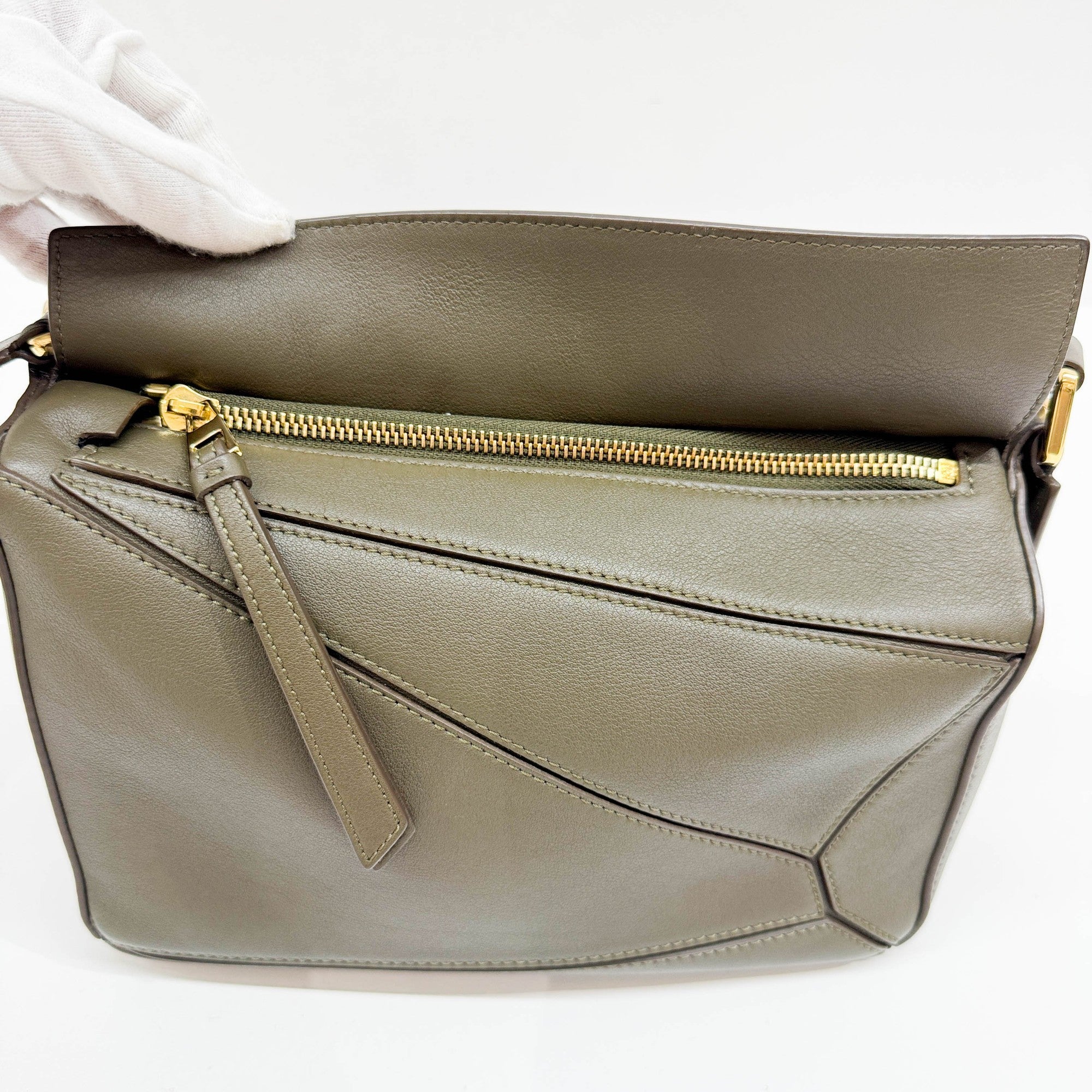 Puzzle Army Green Leather Two Way Bag - Image 15