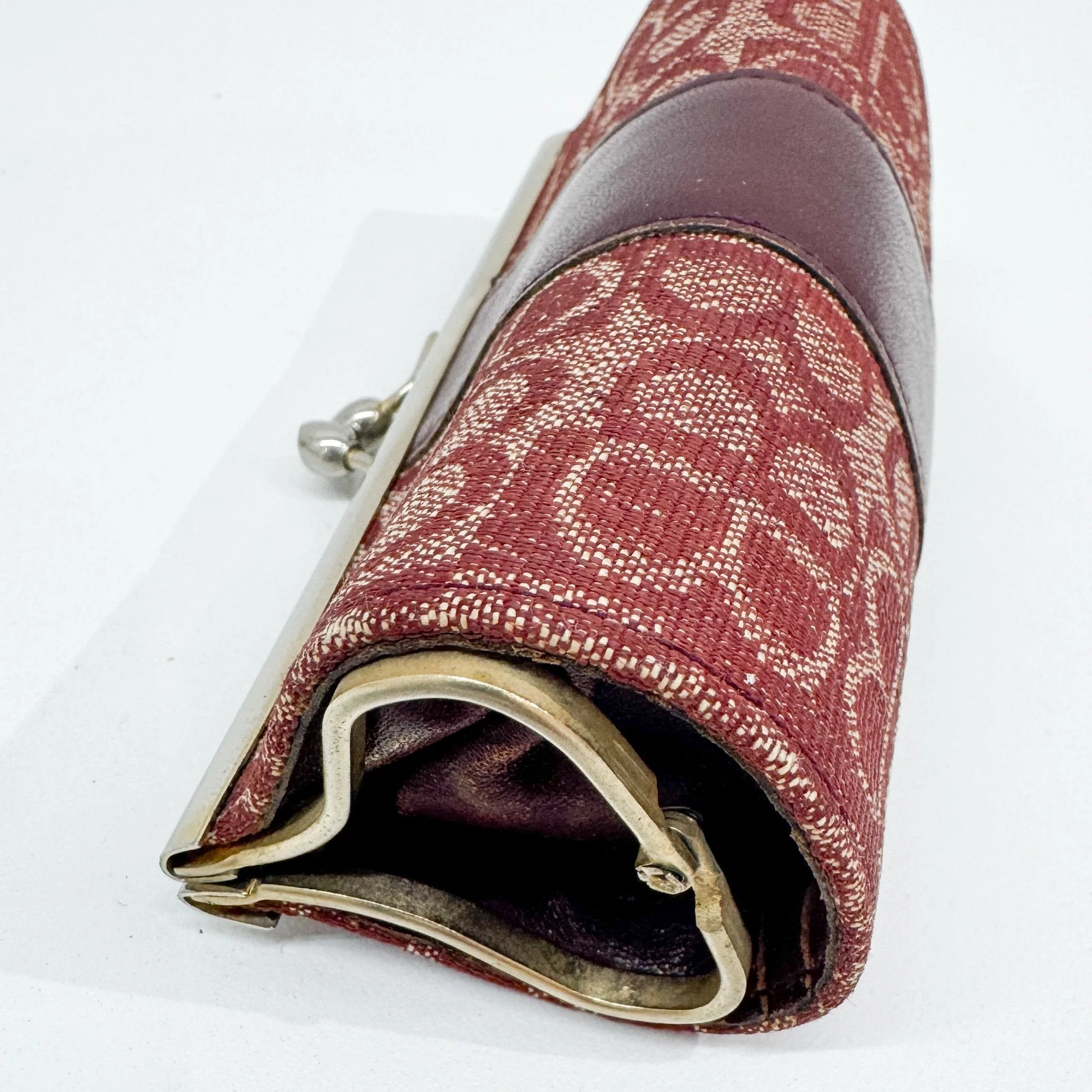 Red BB Canvas Coin Pouch - Image 12