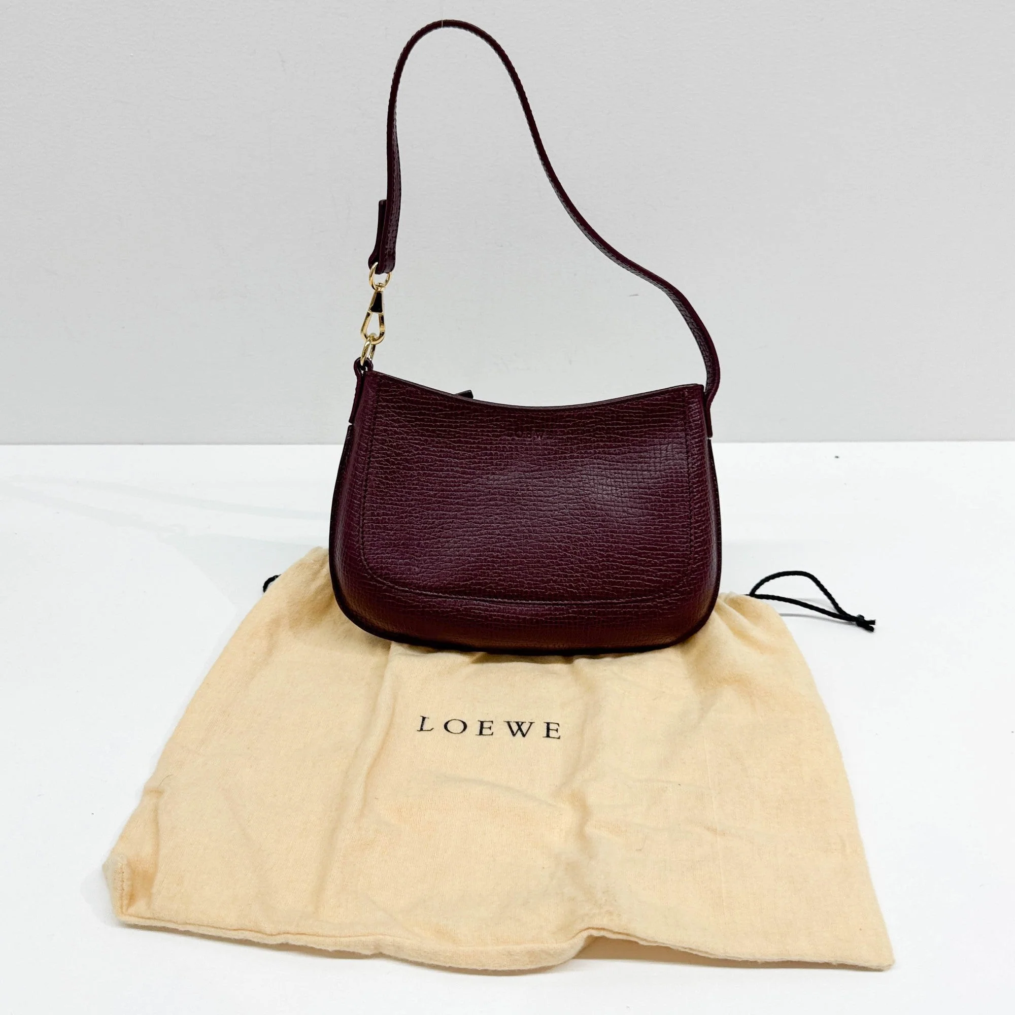 Red Leather Bracelet Pouch Shoulder Bag - Image 4