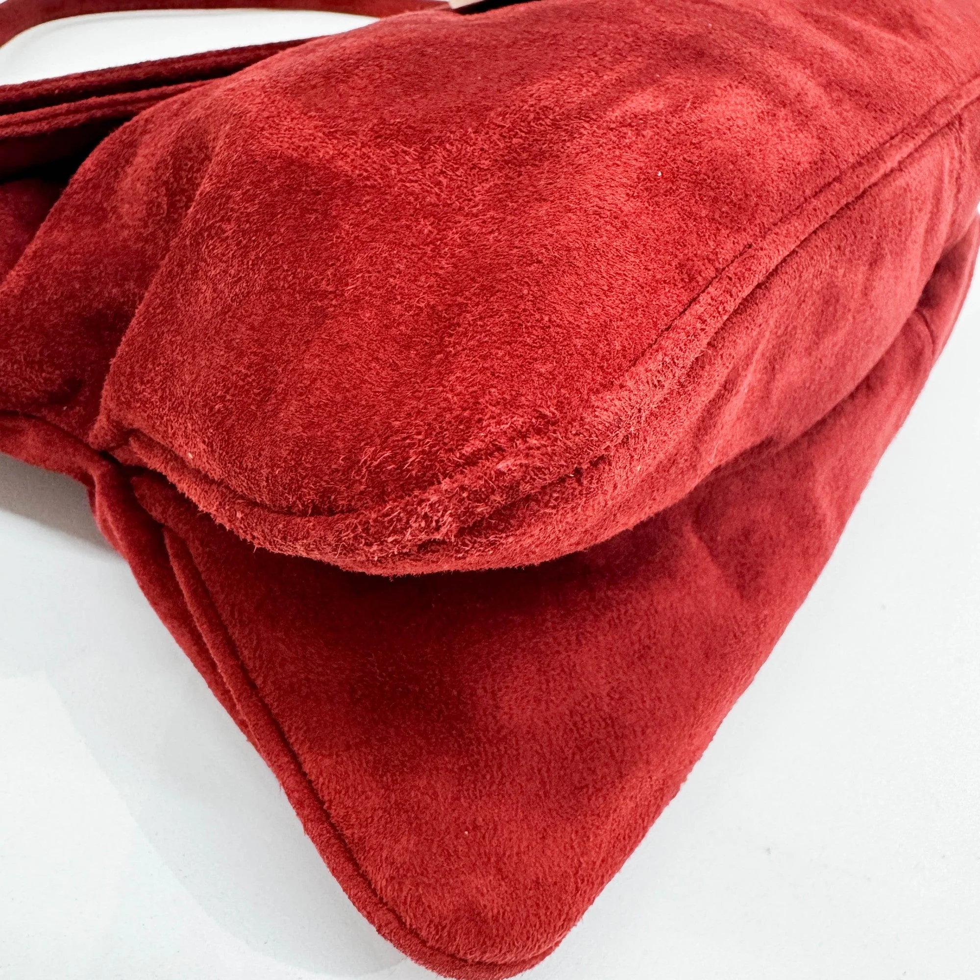 Red Suede Shoulder Bag - Image 10