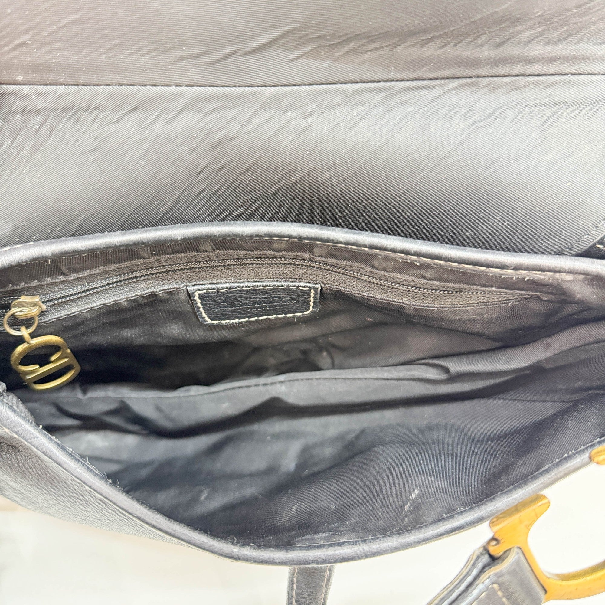 Saddle Black Leather Shoulder Bag - Image 16