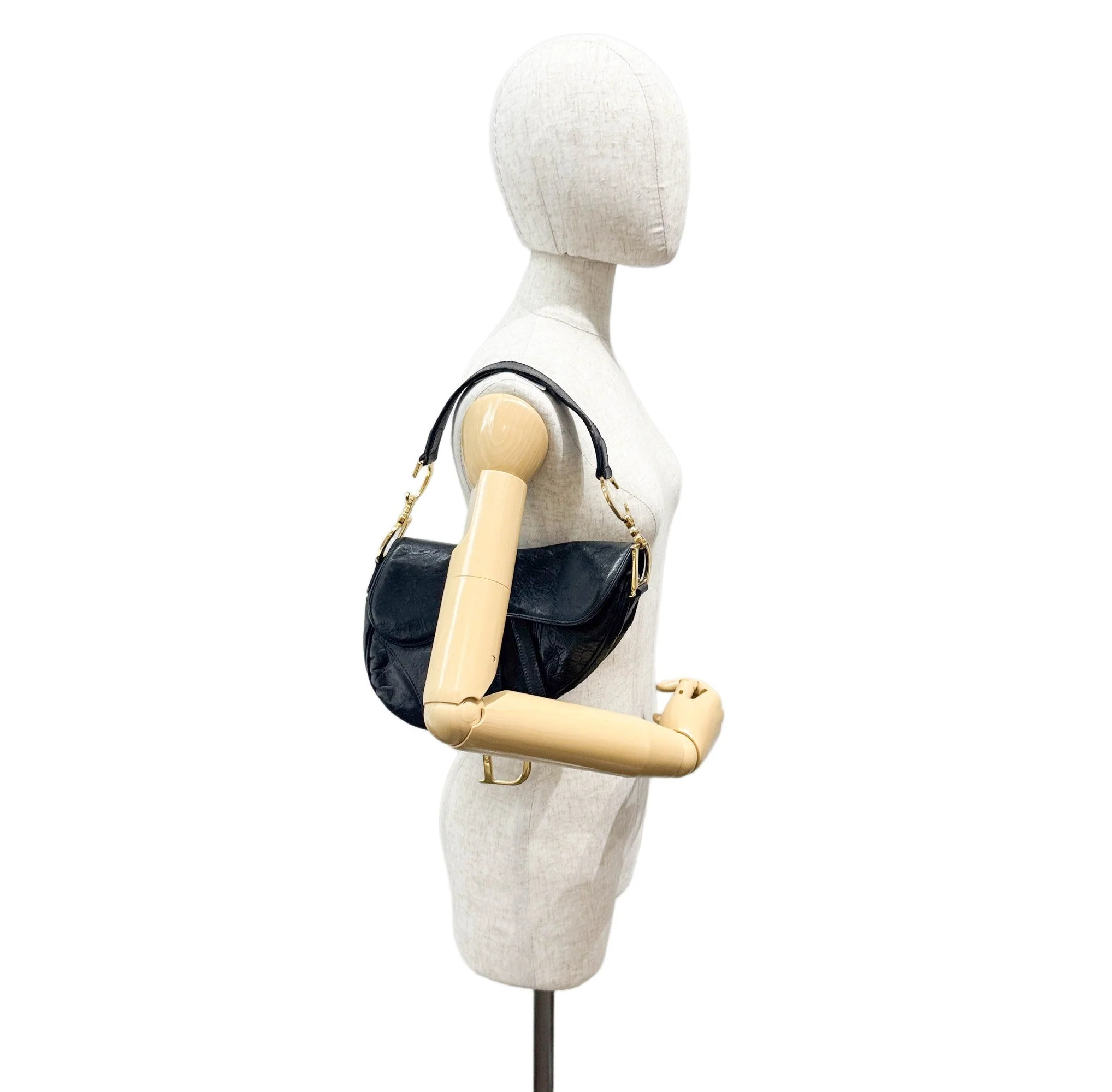 Saddle Black Ostrich Embossed Leather Shoulder Bag - Image 3