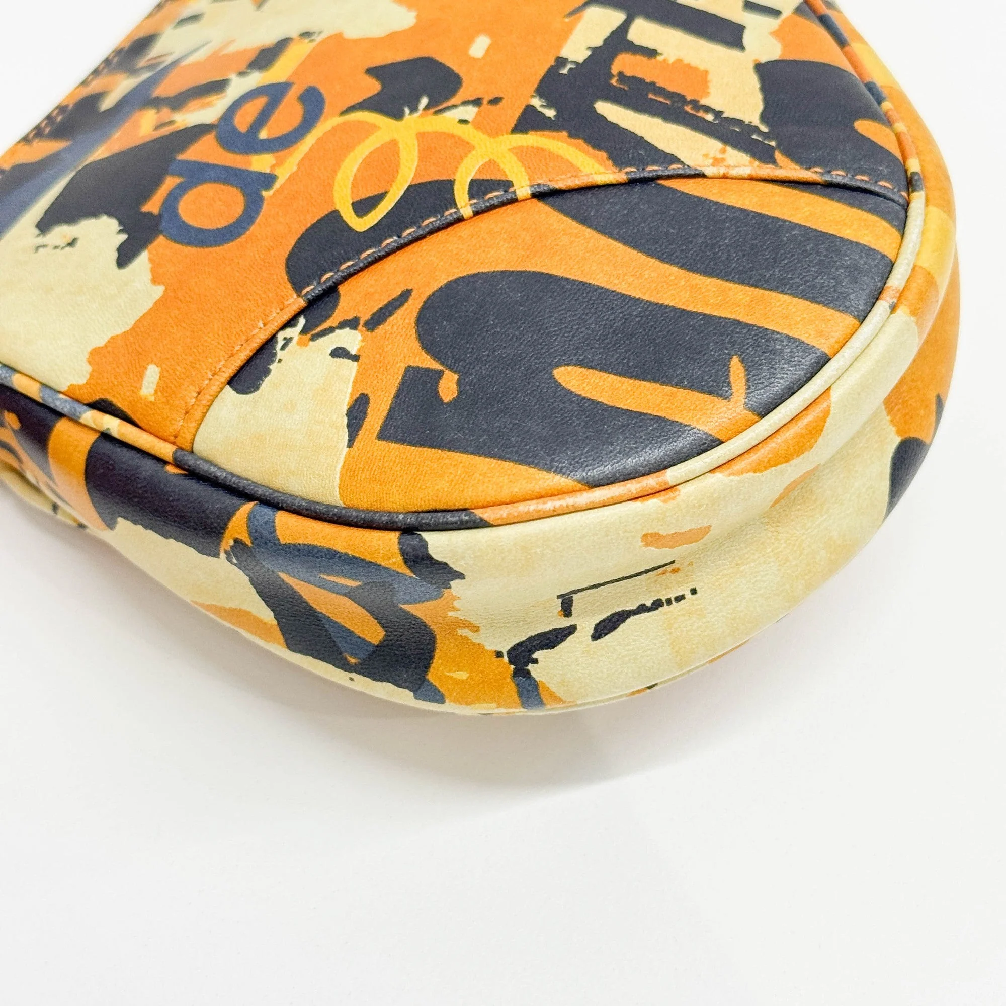 Saddle Pouch Multicolor Leather Shoulder Bag - Image 11