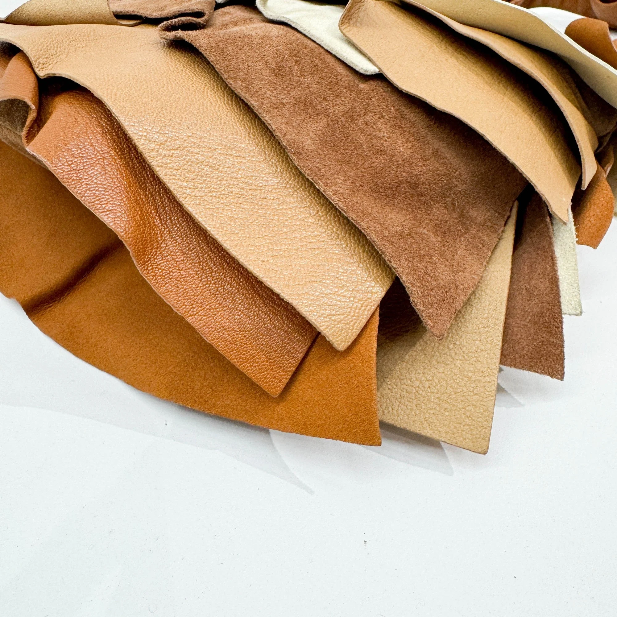 Saint Tropez Brown Leather & Suede Shoulder Bag - Image 10