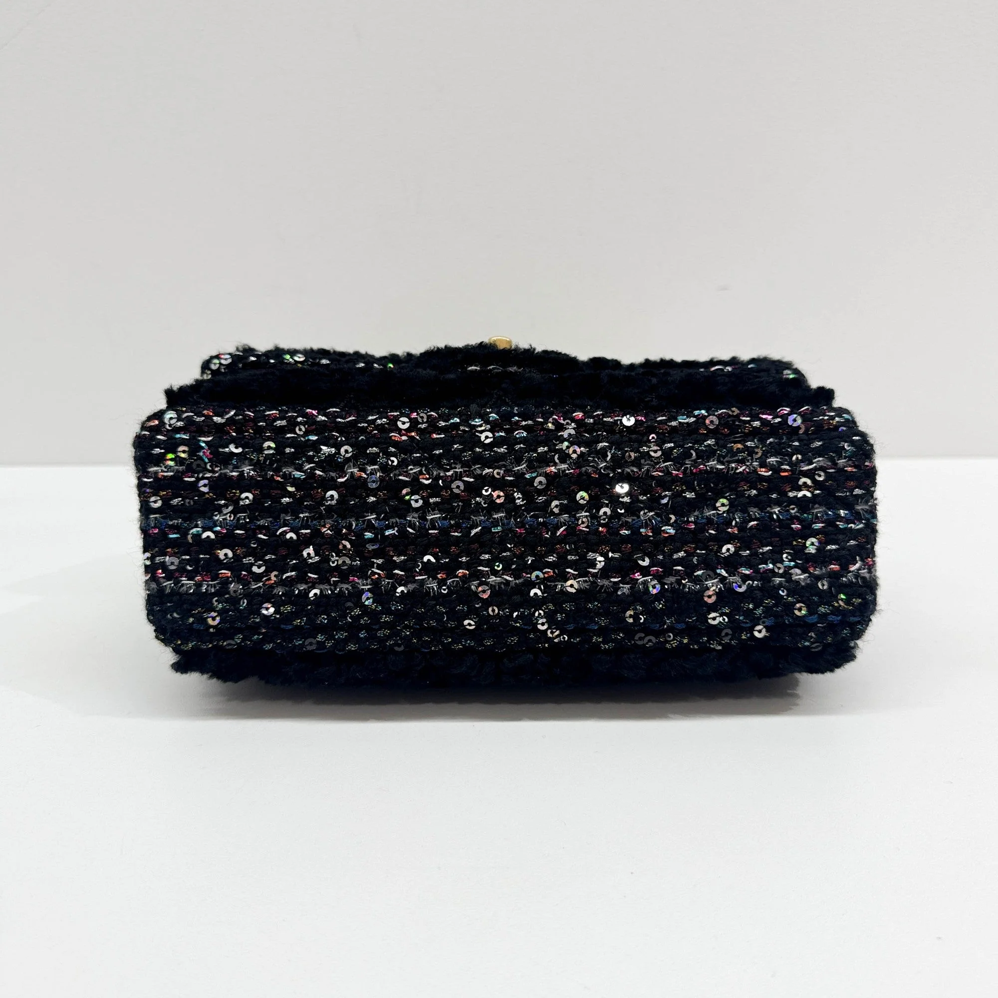 Seasonal Small Flap 2020 Black Quilted Shearling and Multicolor "Fantasy" Tweed Shoulder Bag - Image 8