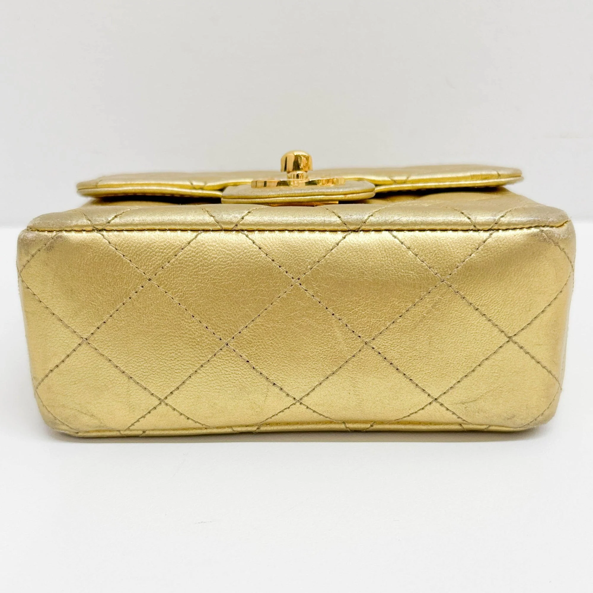 Set Of 2 Coco Handle 1994-1996 Matelasse Gold Leather Hand Bags - Image 22