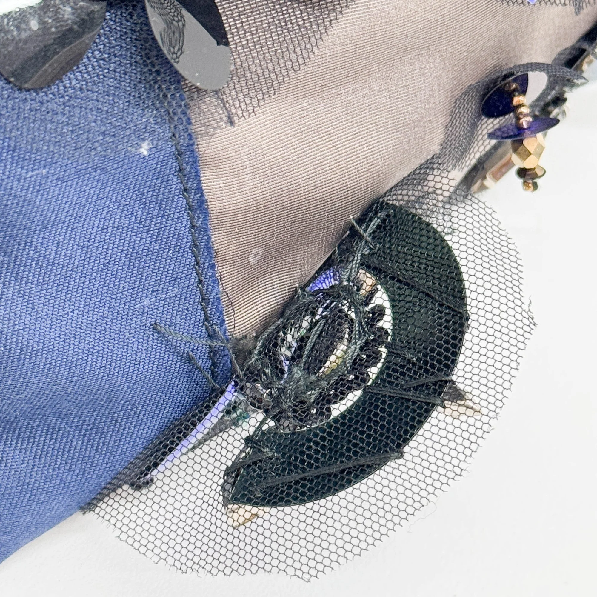 Silk with Beaded Application Handle Bag - Image 8