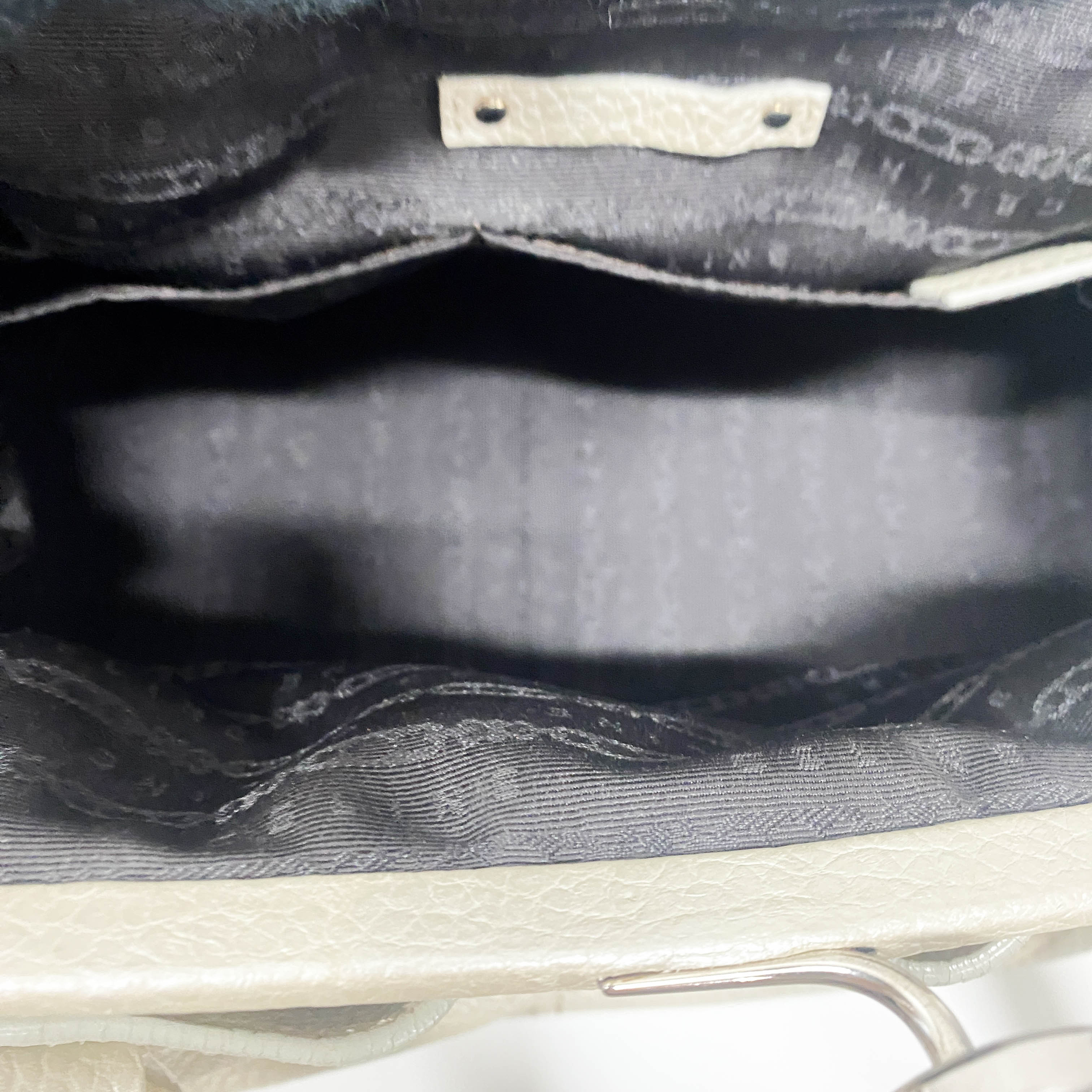 Silver Leather Clutch Shoulder Bag - Image 13