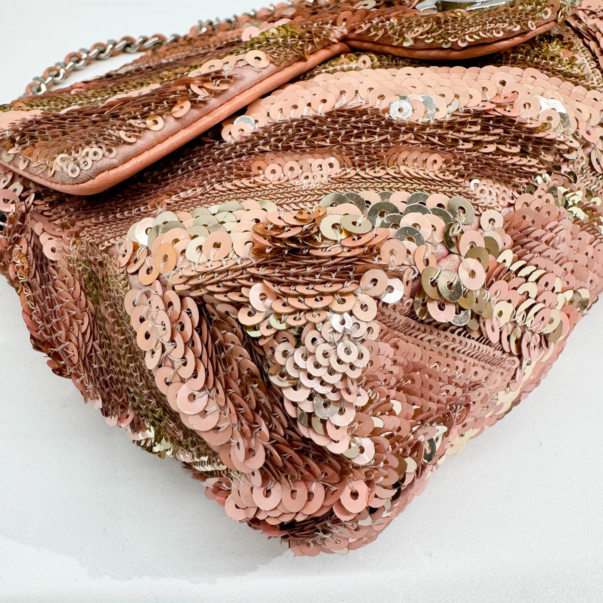 Classic Flap 2016-2017 Chevron Pink Sequin Shoulder Bag - Image 11