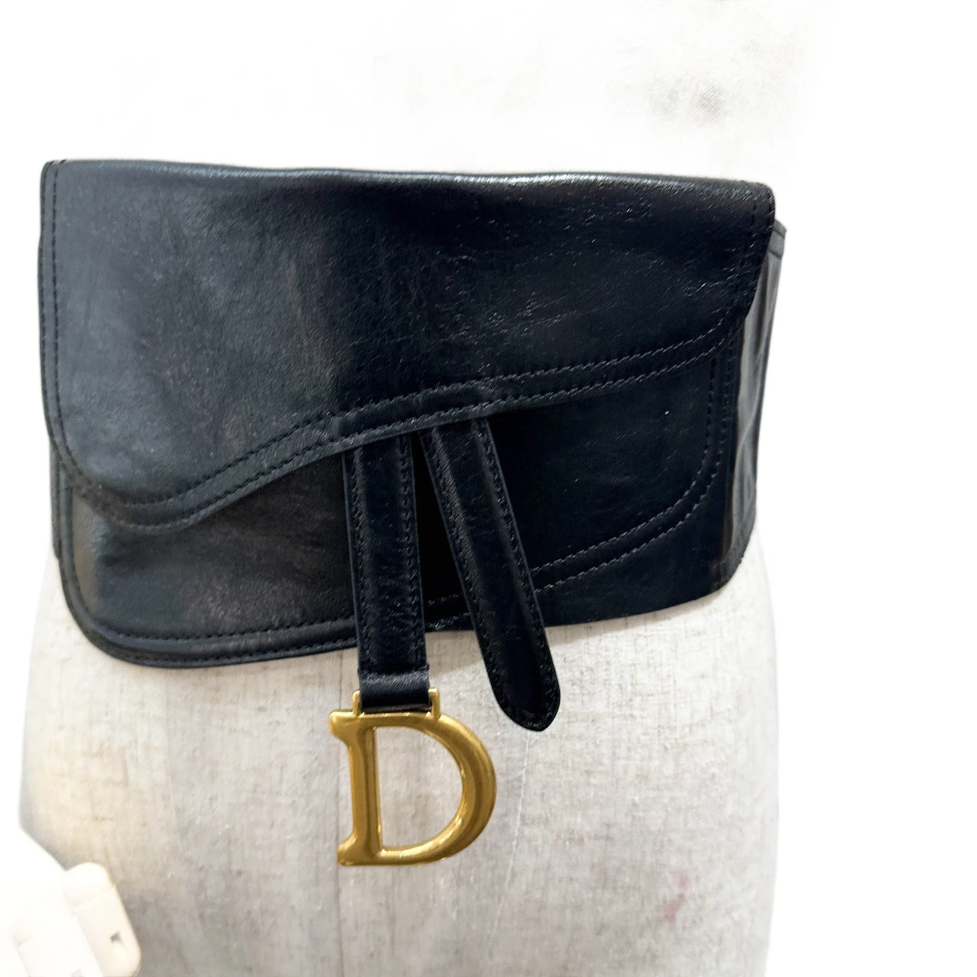 Size S/M Saddle Black Leather Waist Belt Bag - Image 4