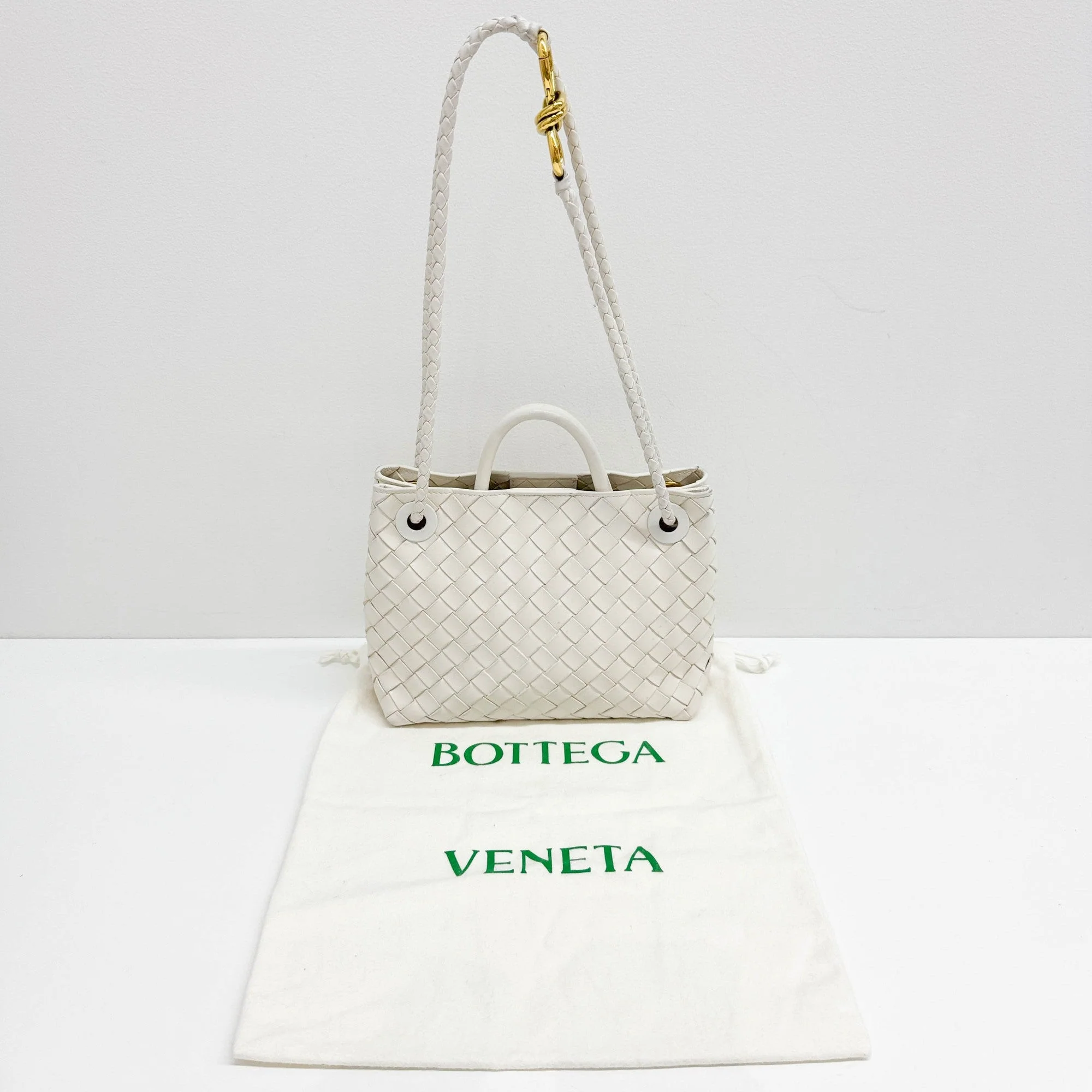 Small Andiamo Intrecciato Off White Leather Two Way Bag - Image 4