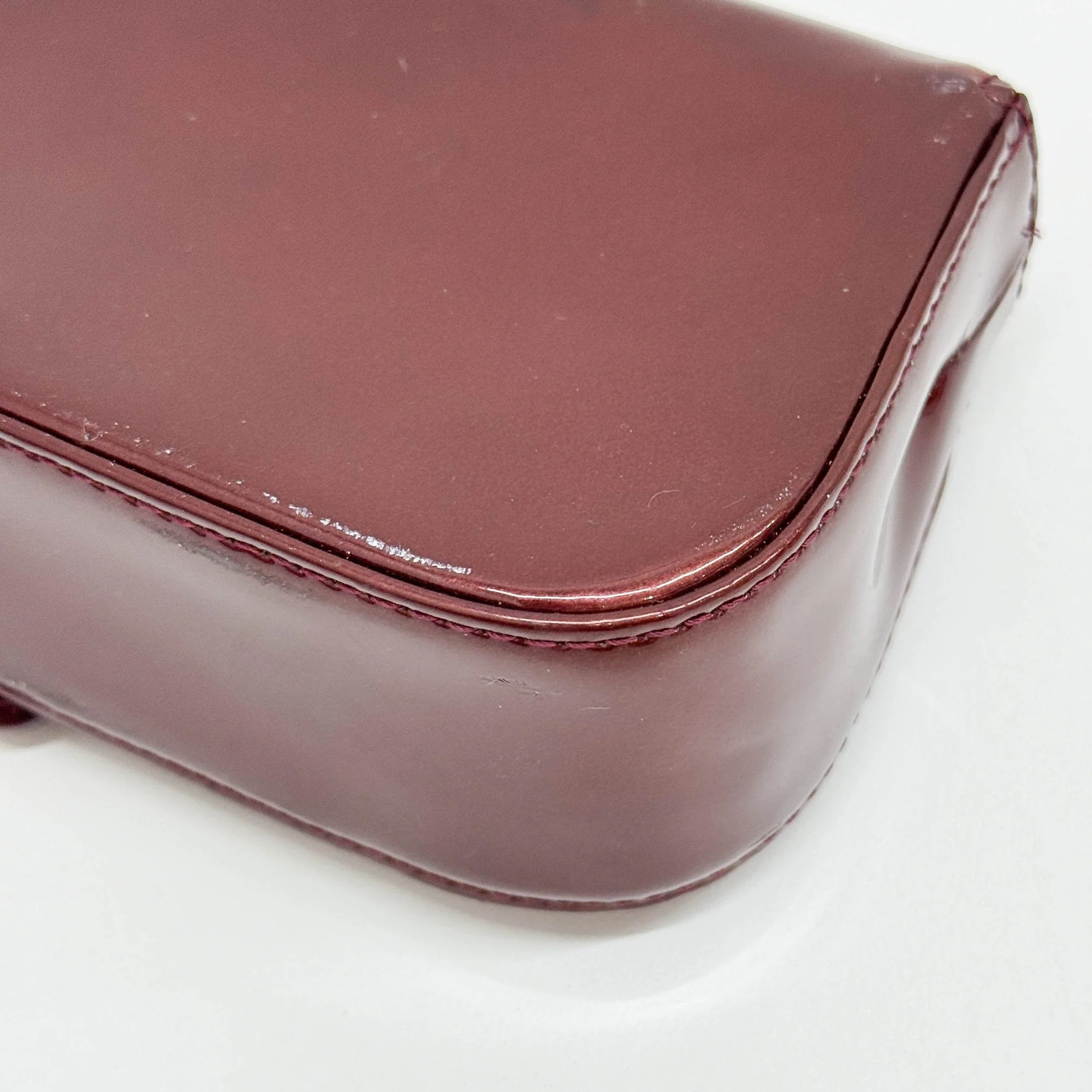Sobe Bordeaux Red Patent Leather Clutch Bag - Image 10