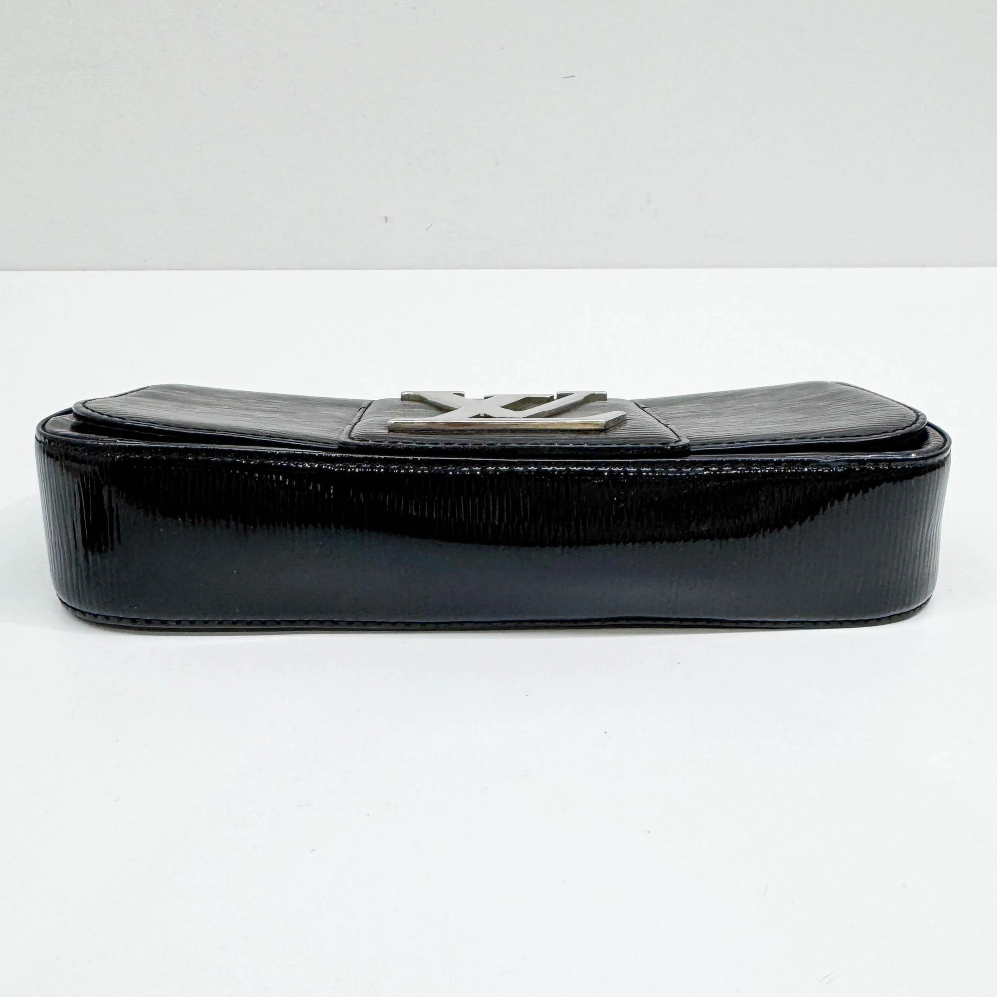 Sobe Patent Black Leather with Silver Detail Clutch - Image 7