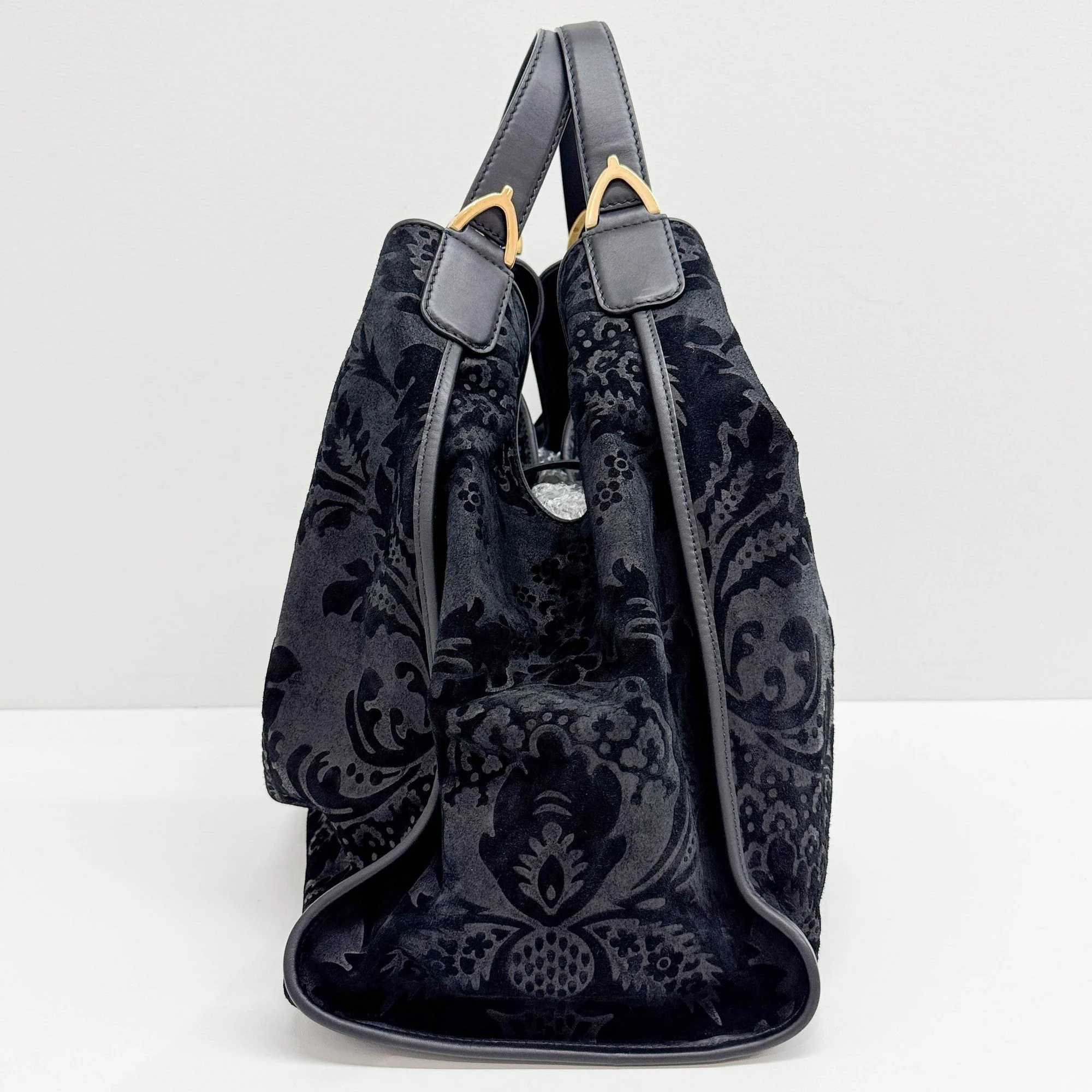 Stirrup Arabesque Black Suede Shoulder Bag - Image 5