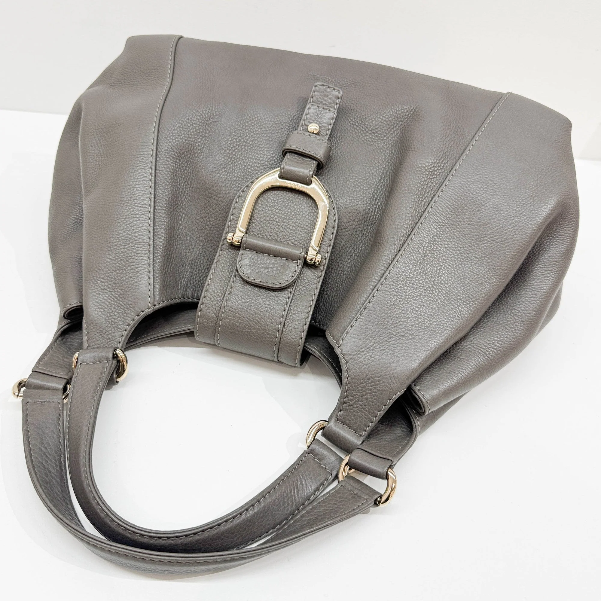 Stirrup Grey Leather Shoulder Bag - Image 7