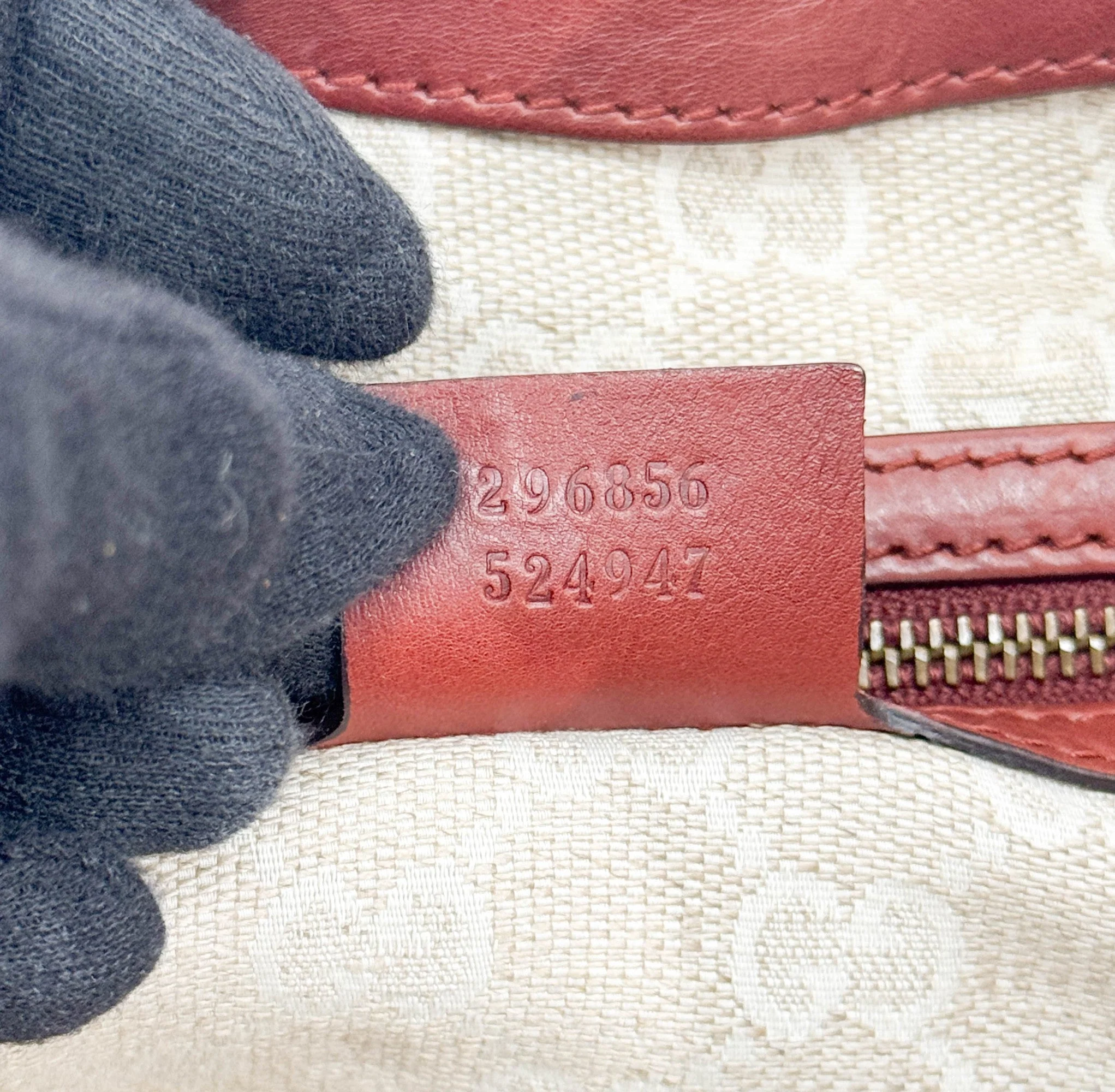 Stirrup Rust Leather Shoulder Bag - Image 20
