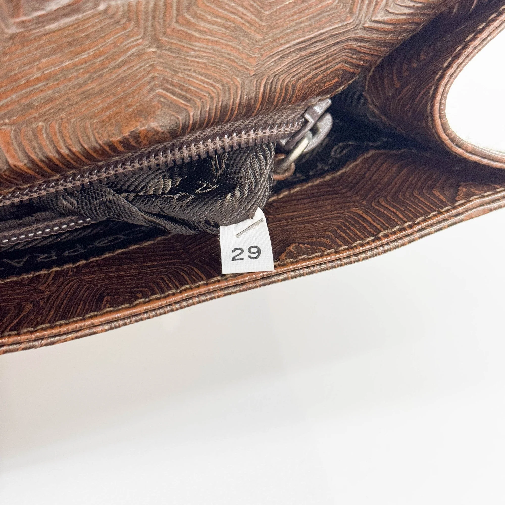Tartaruga Mordo Embossed Tortoise Shell Brown Leather Shoulder Bag - Image 13