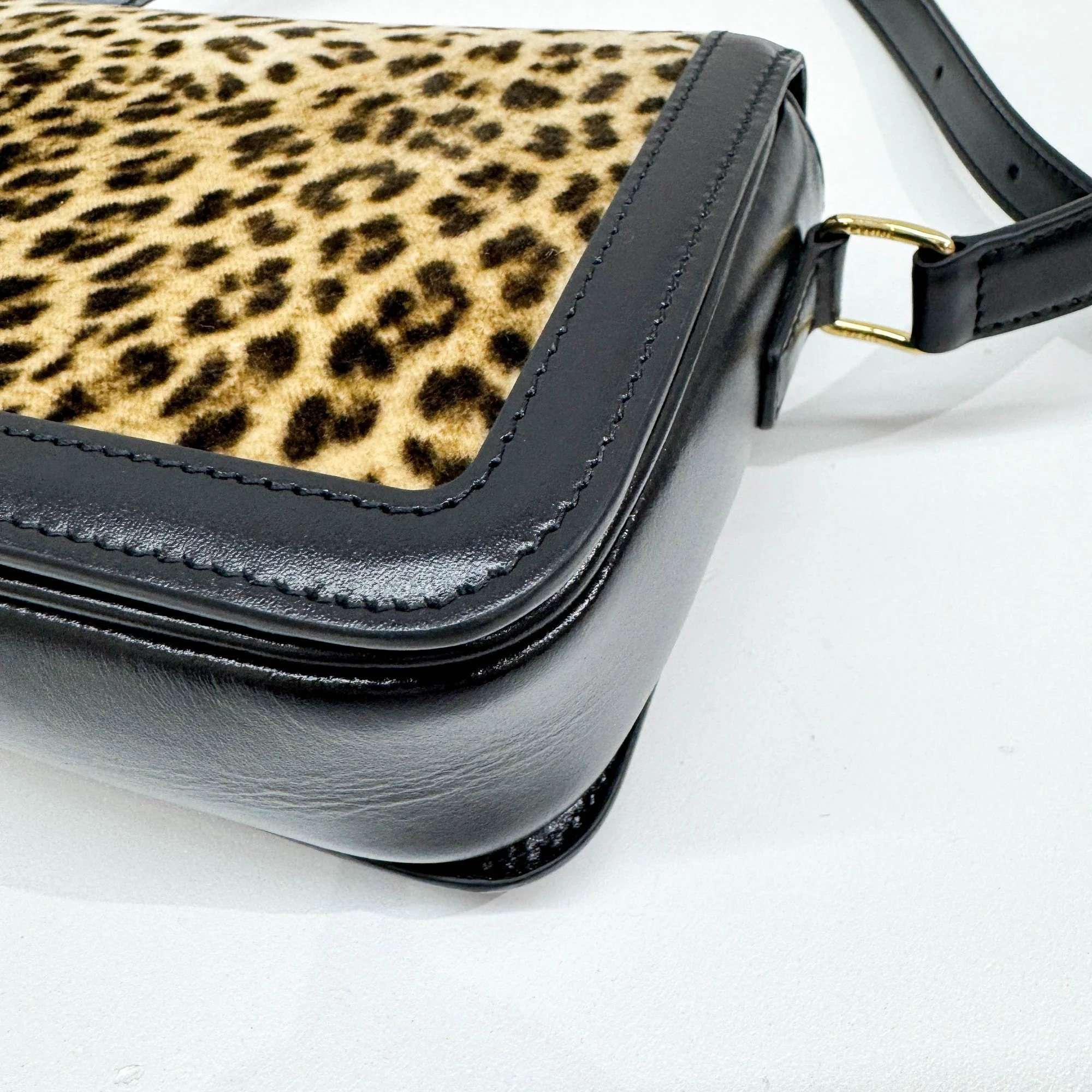 Teen Triomphe Black Trim Brown Leopard Print Velvet Crossbody Bag - Image 12