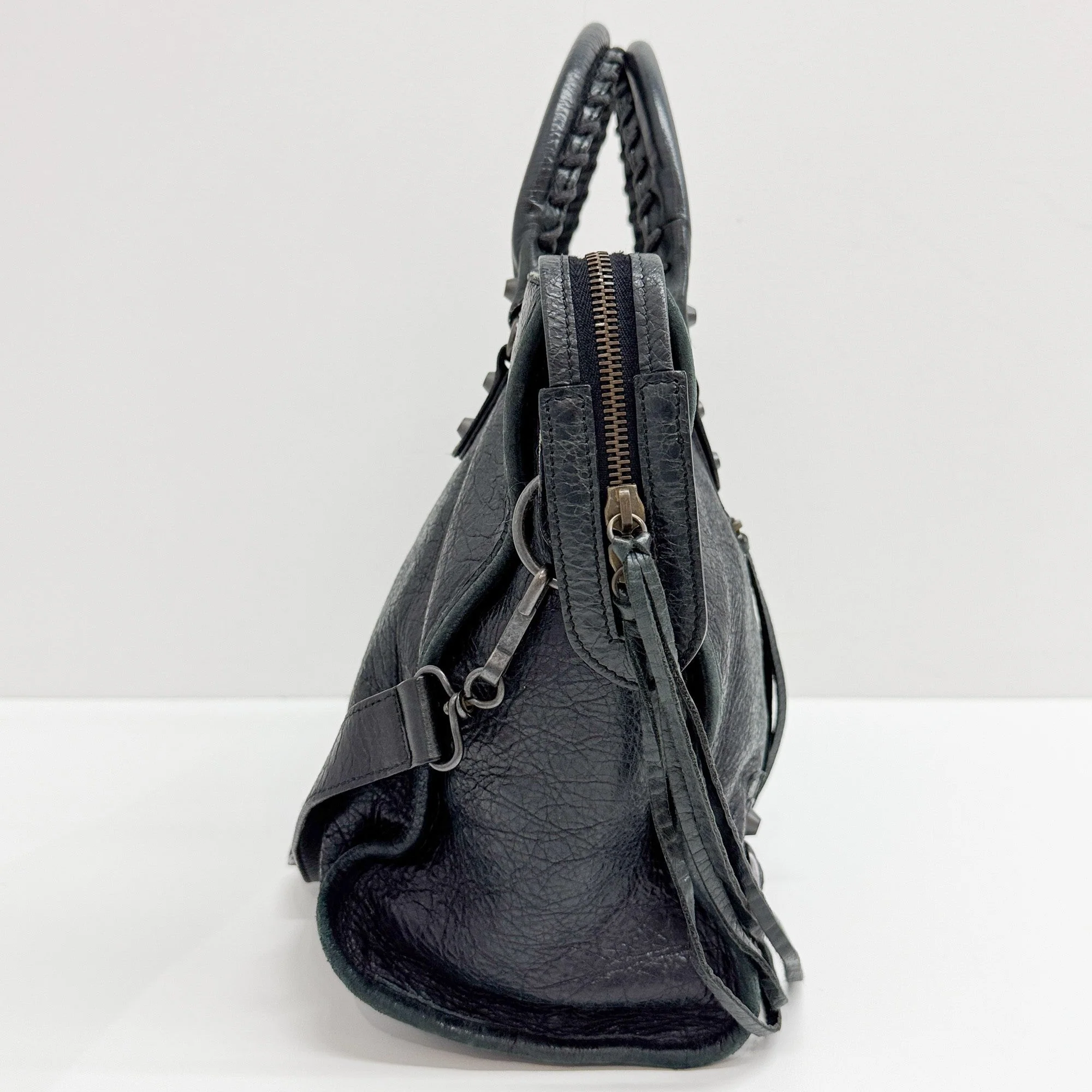 The City Black Leather Two Way Bag - Image 5