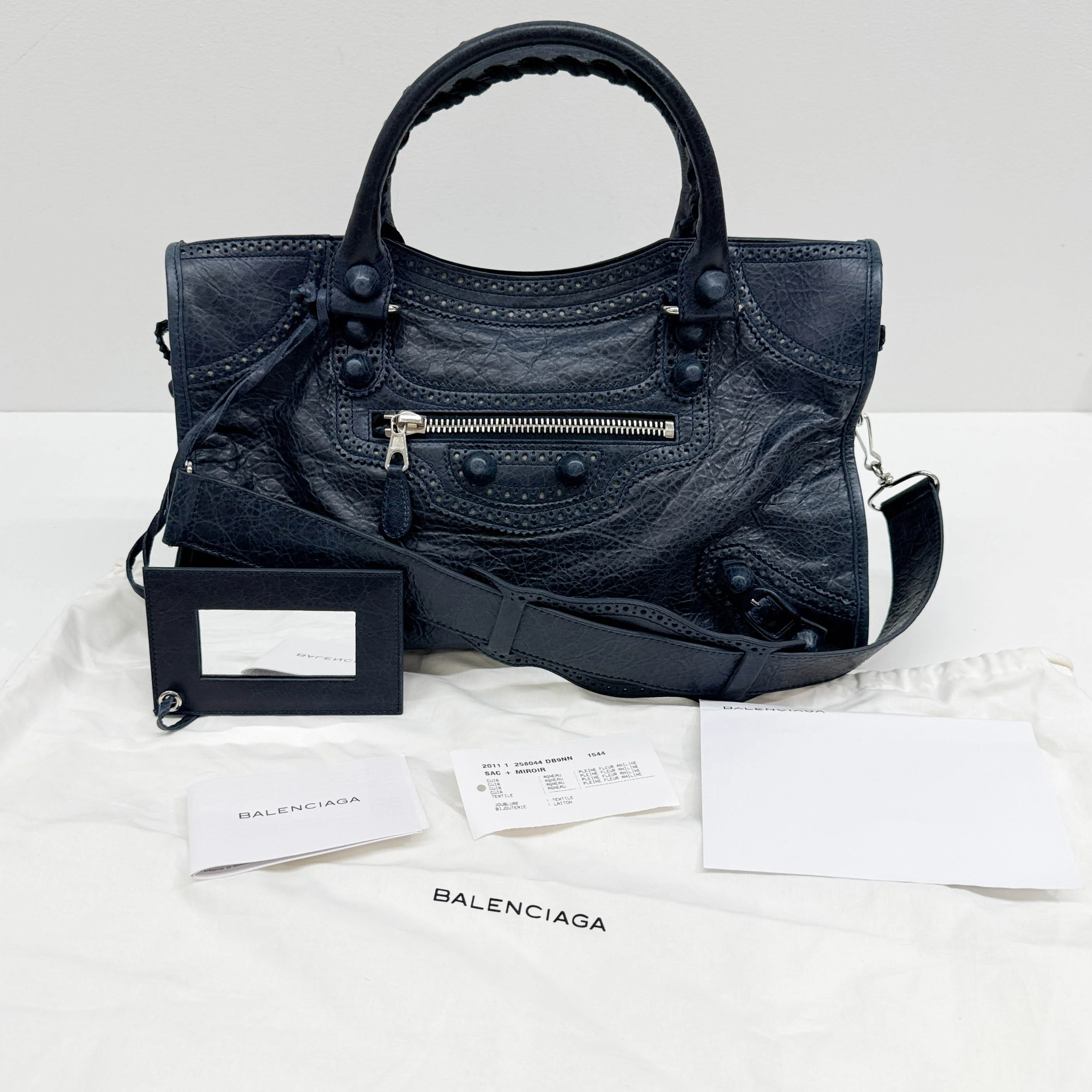 The City Blue Leather Two Way Bag - Image 4