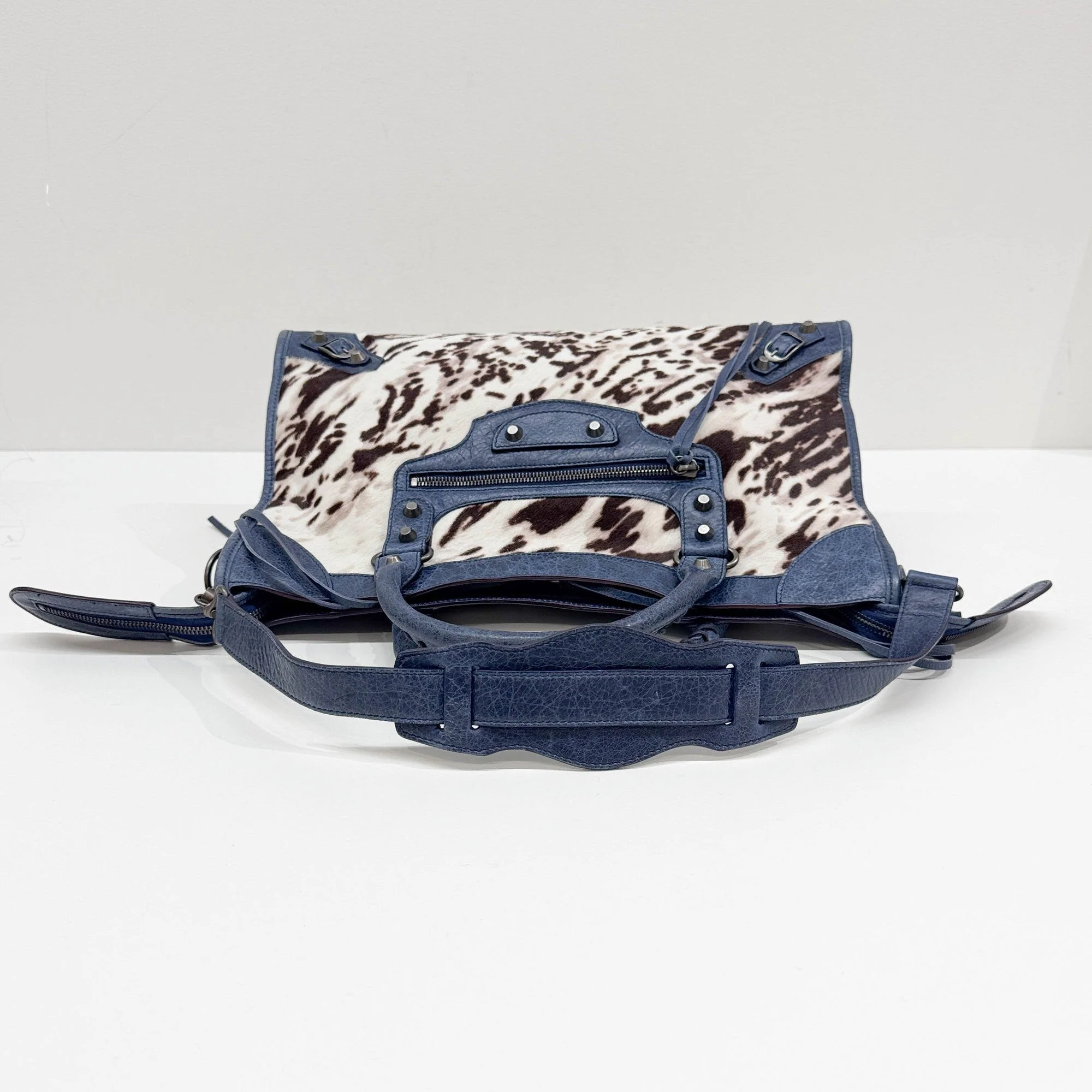 The City Blue Trim Multicolor Spotted Pony Hair Two Way Bag - Image 7