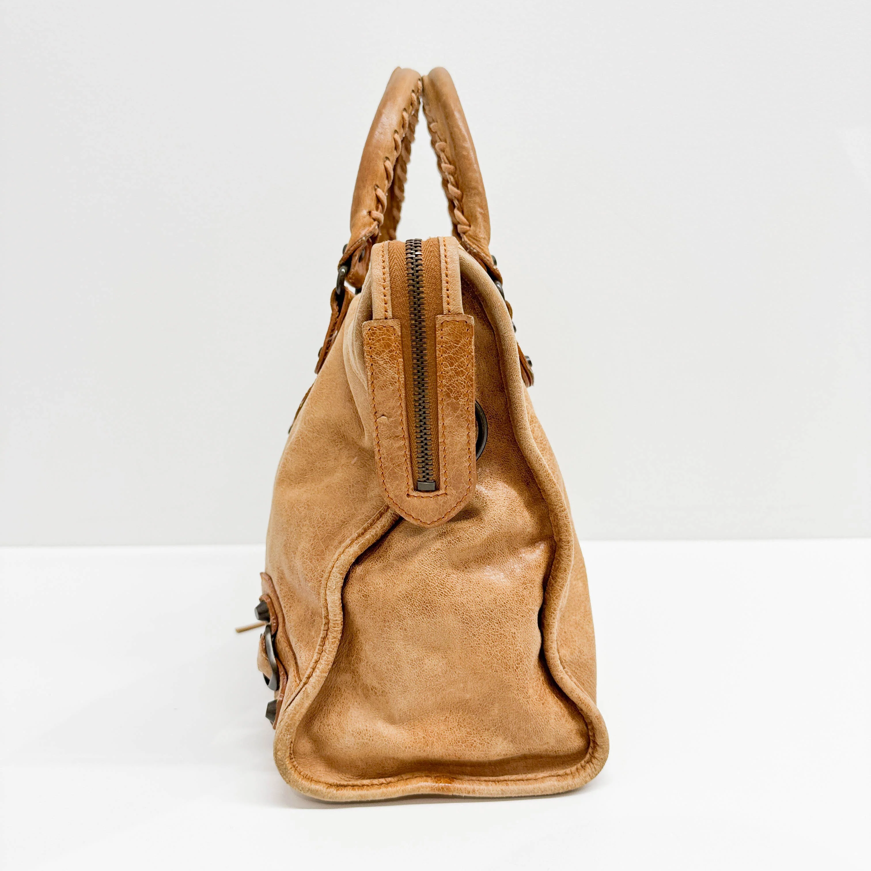 The City Brown Leather Shoulder Bag - Image 5