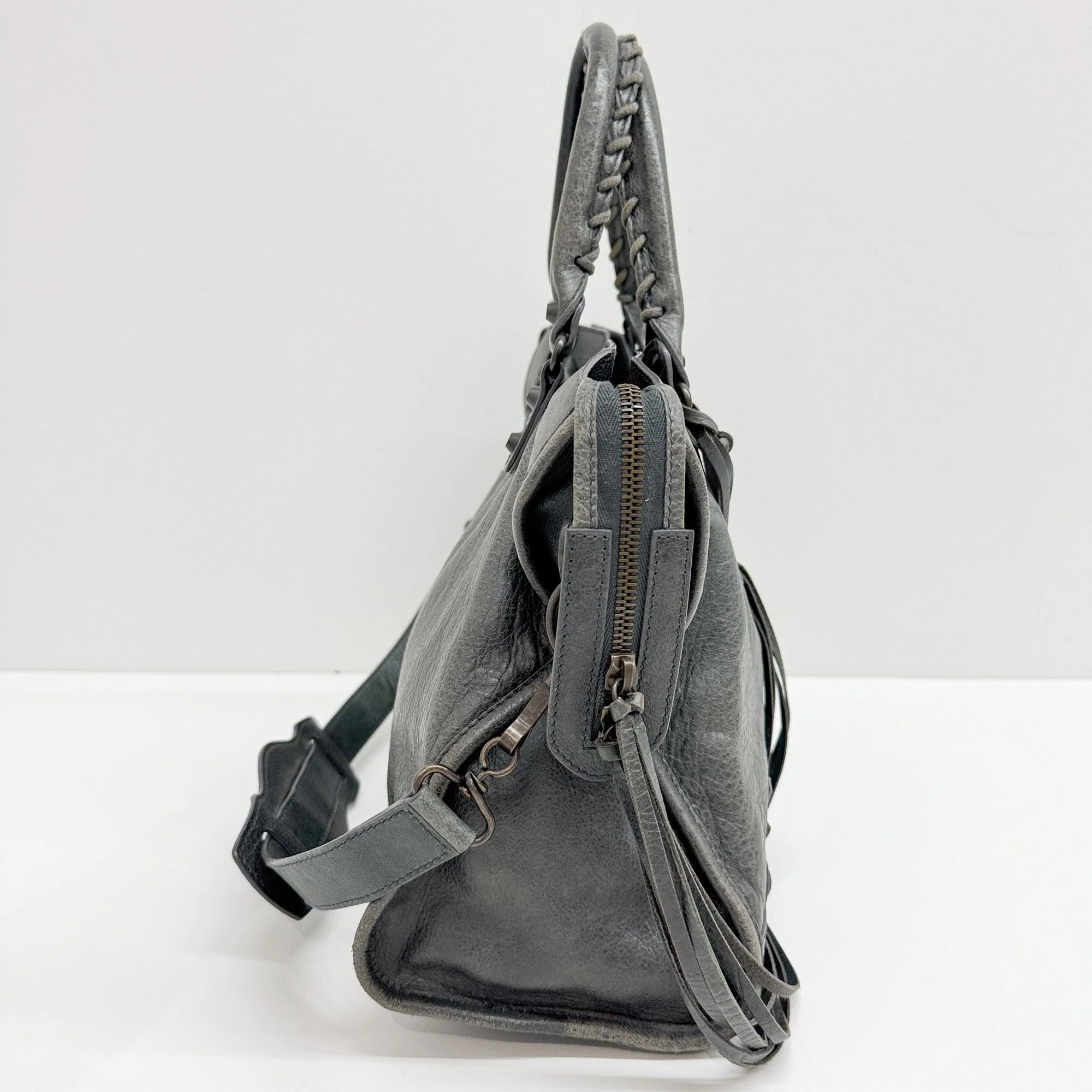 The City Fossil Gray Two Way Bag - Image 5