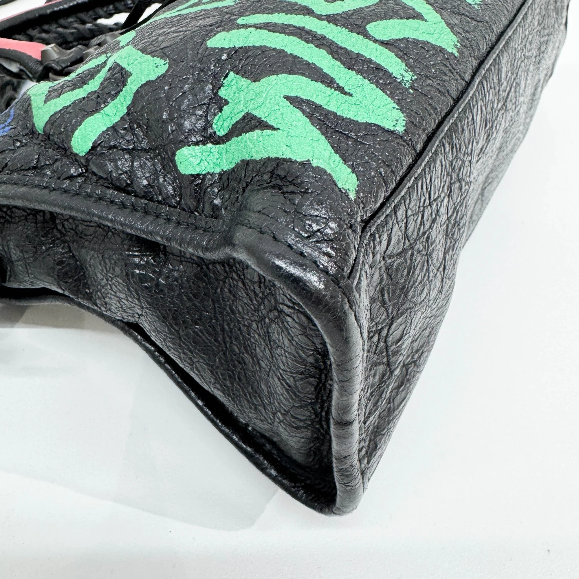 The City Motocross Classic Graffiti Black Leather Two-Way Bag - Image 13